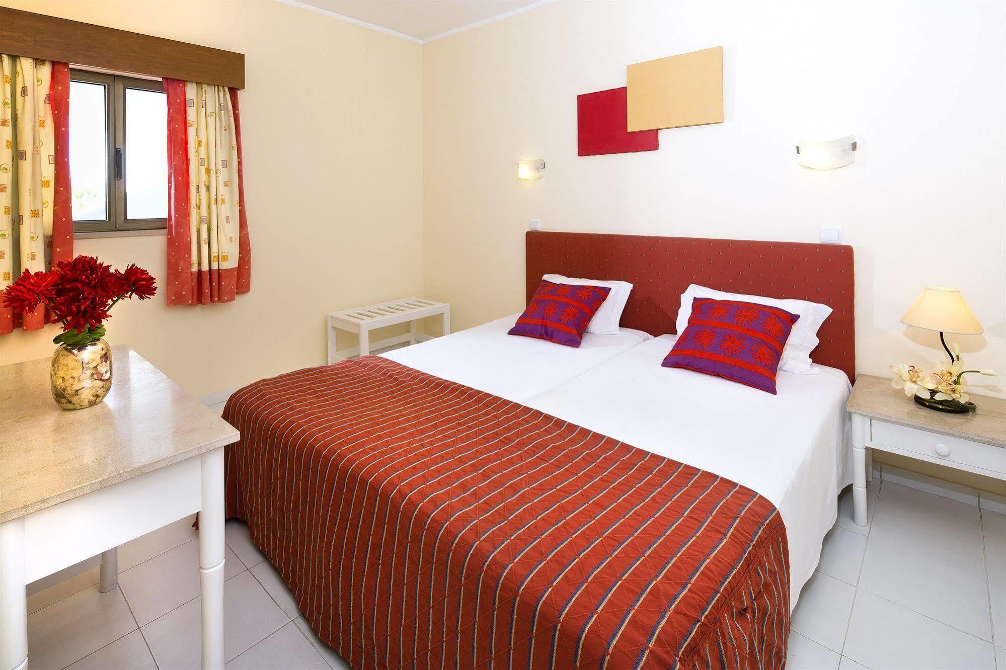 Cheerfulway Valmangude Jardim Aparthotel