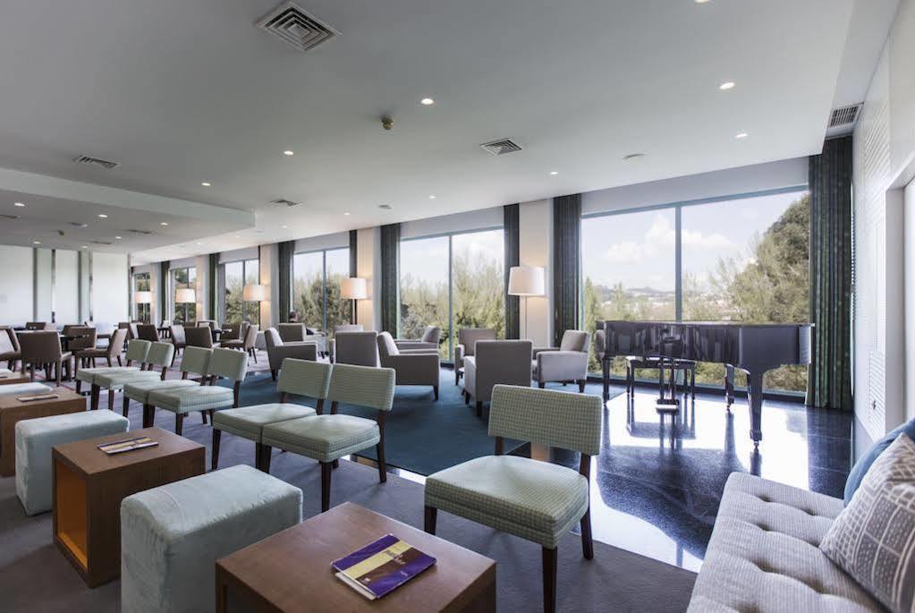 Hotel De Business &