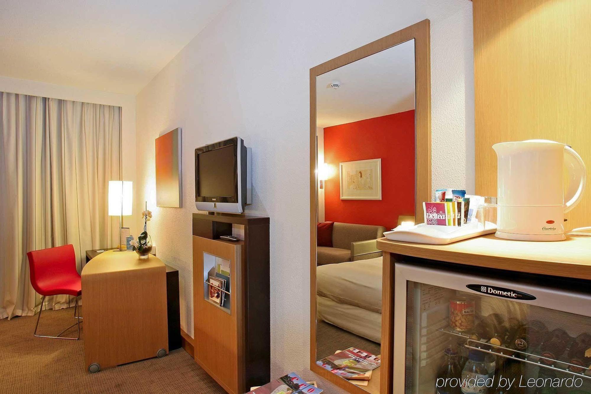 Hotel Novotel Porto Gaia 4*