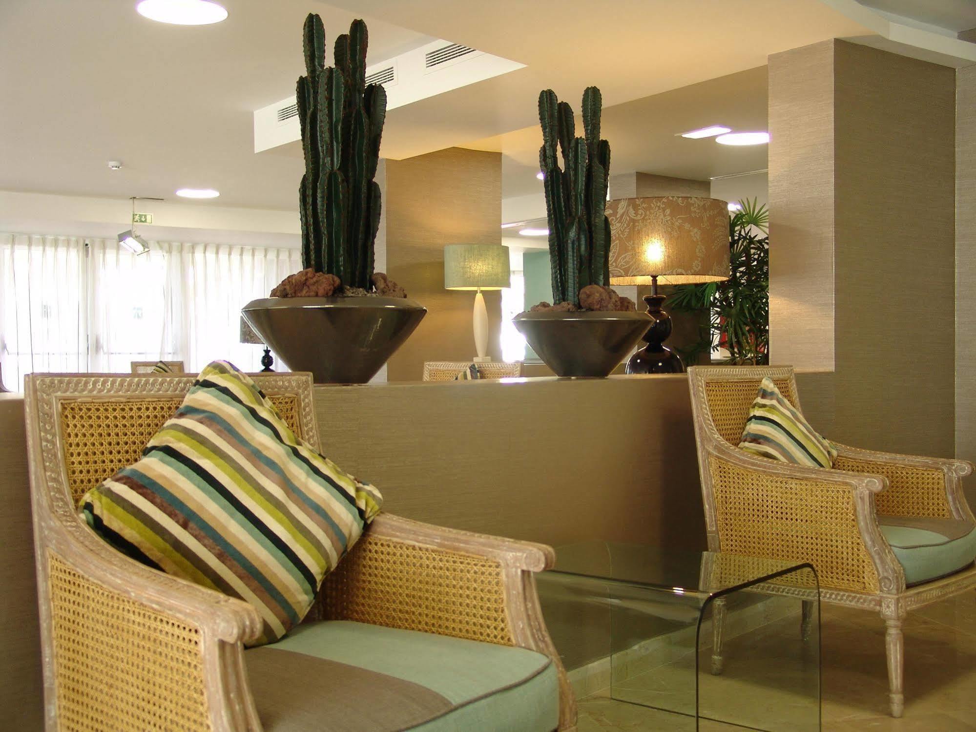 Quarteirasol Hotel