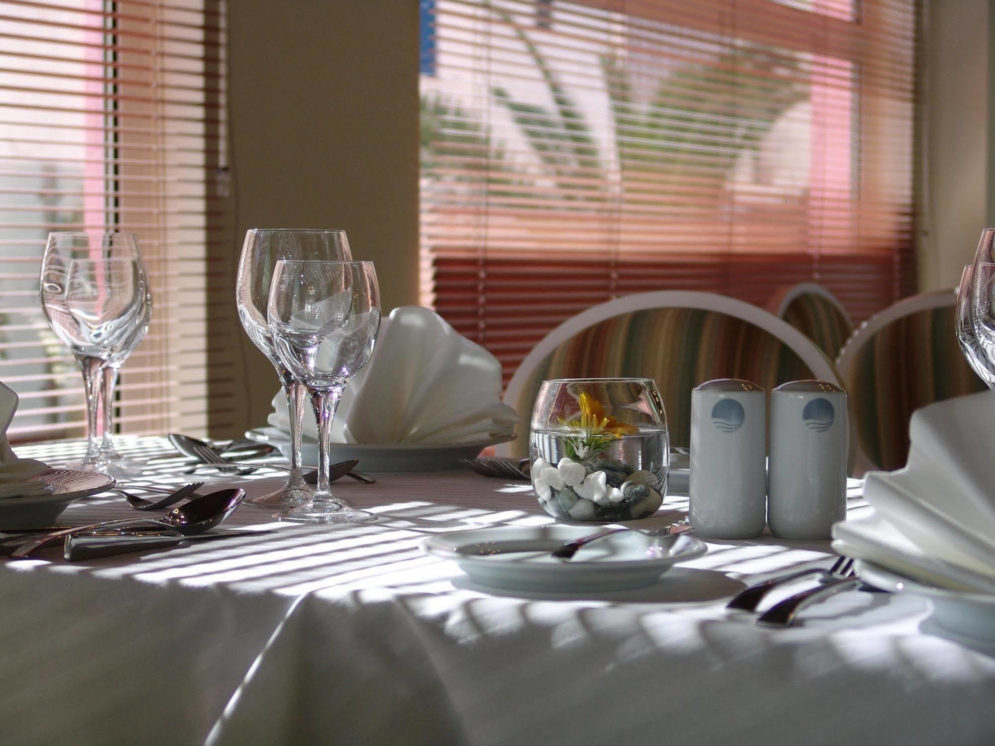 Hotel Quarteirasol 4*