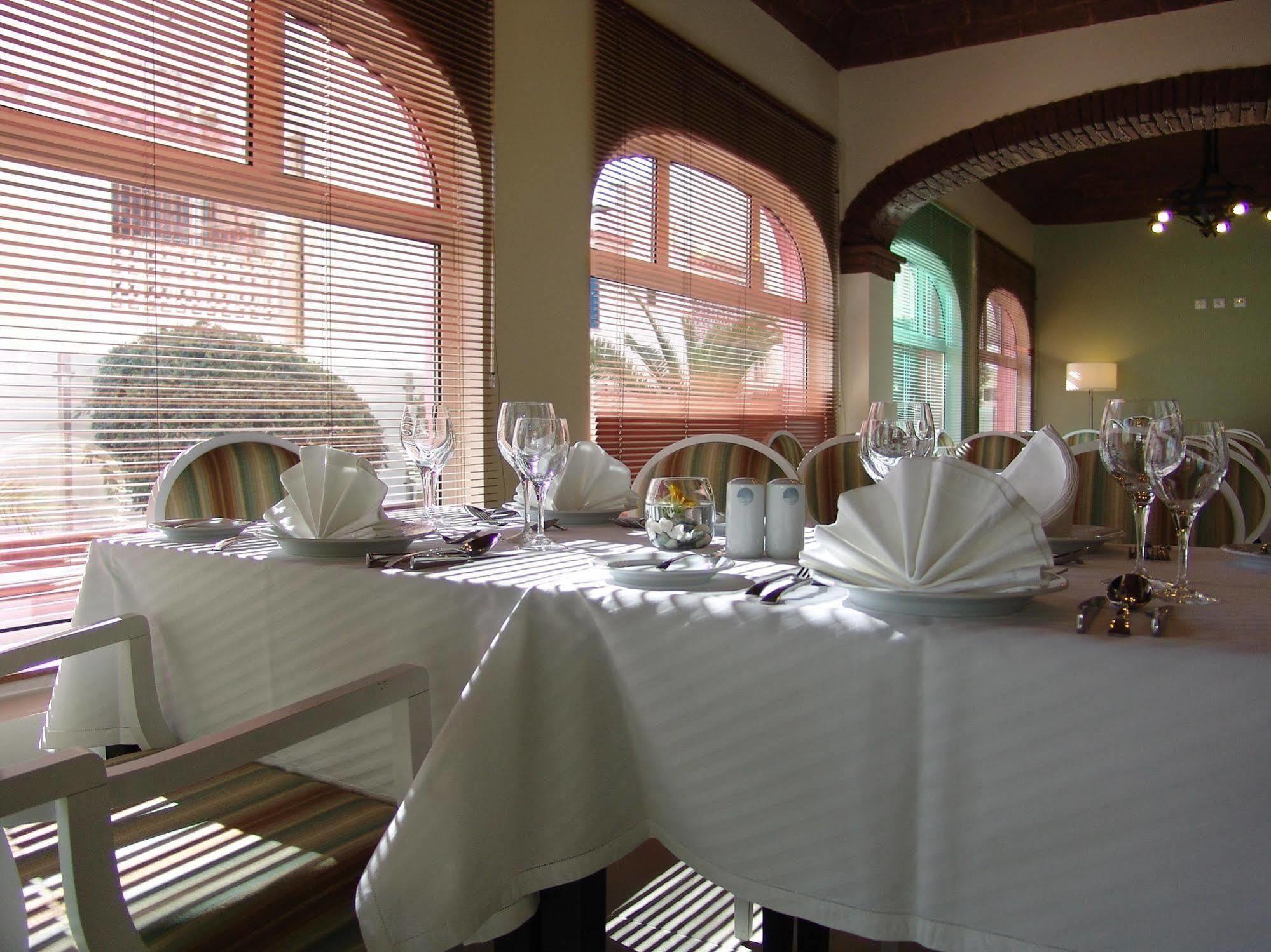 Quarteirasol Hotel