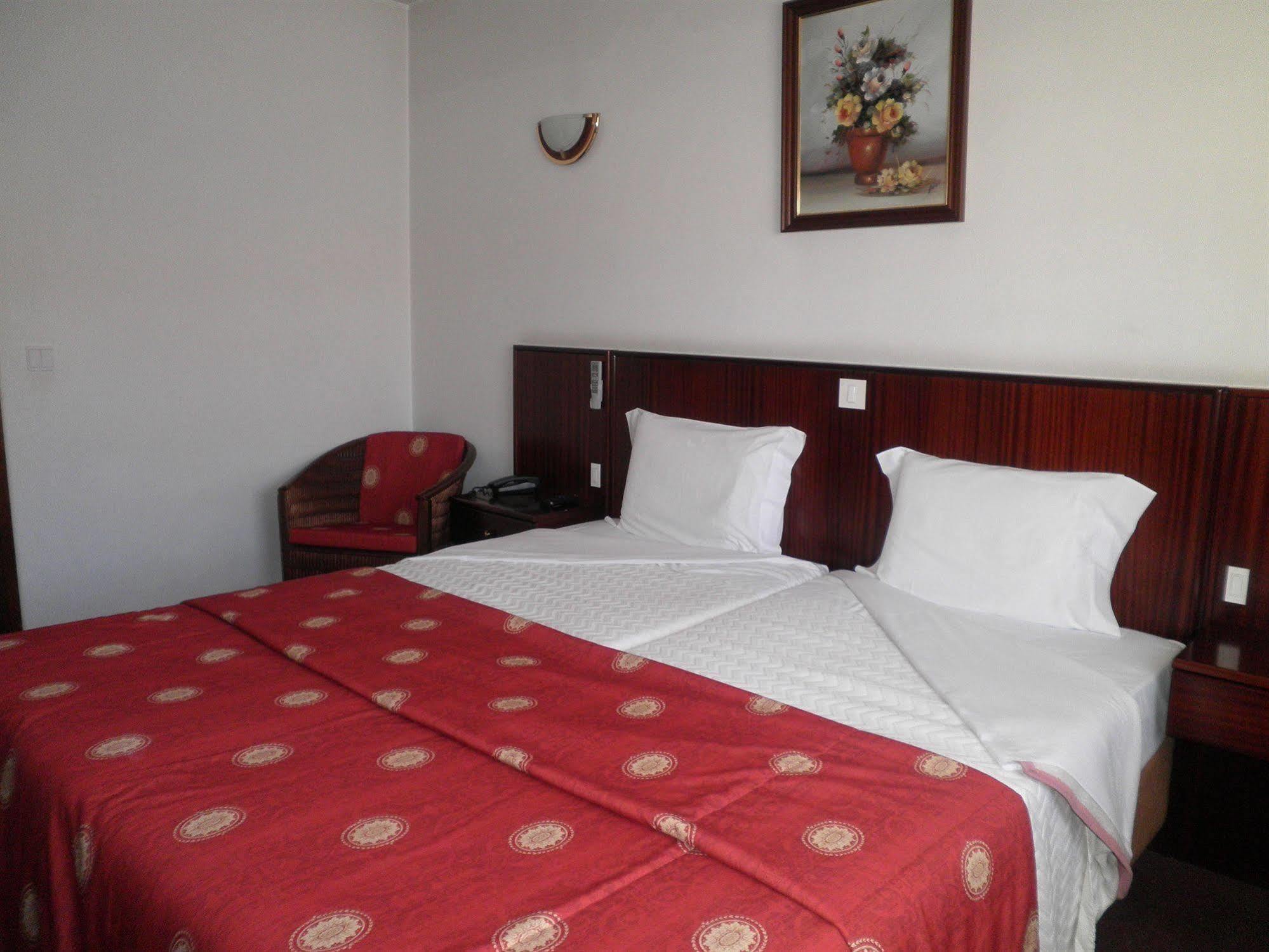 Hotel Residencial 2*