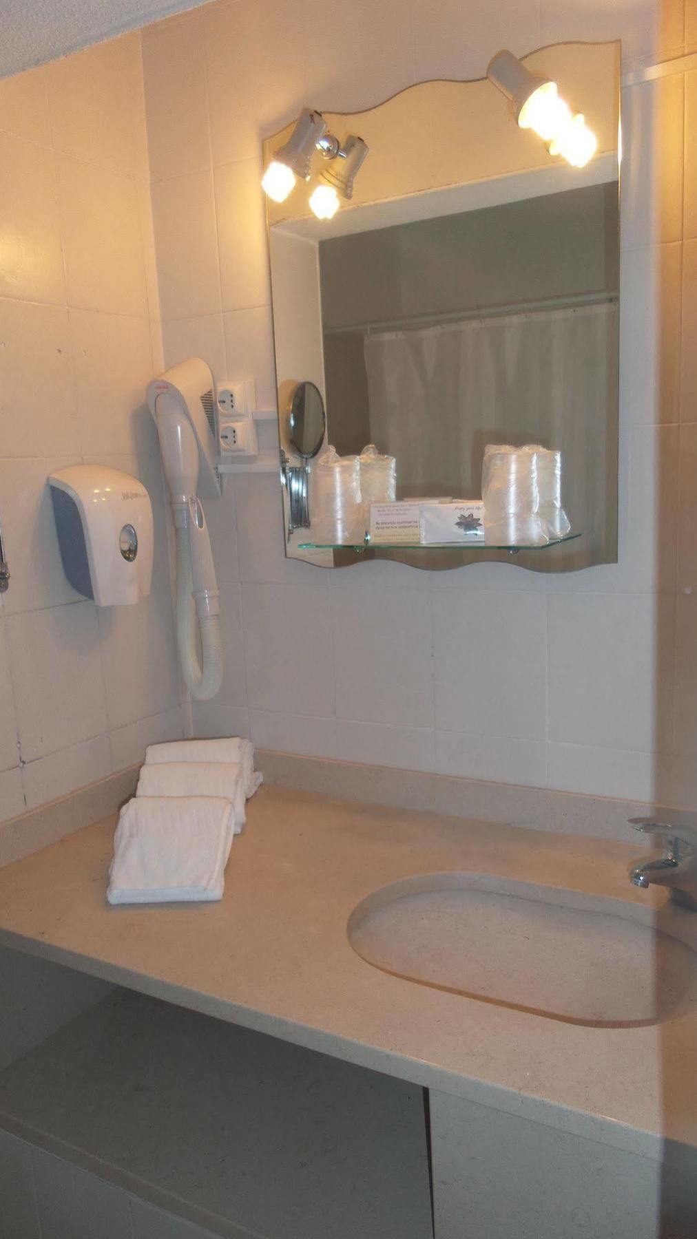 Promar Eco & 3* Maceira (Lisbon)