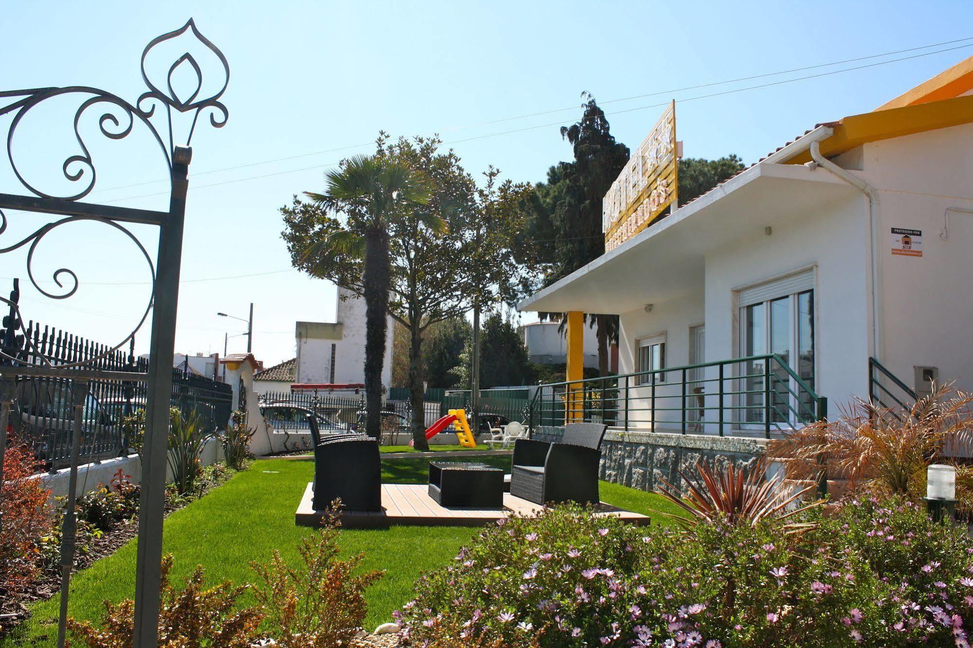 Laurus Hotel 2*