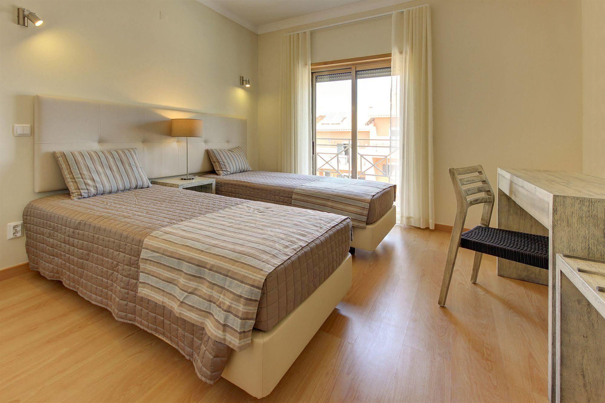 Pinheiros Da Balaia Resort