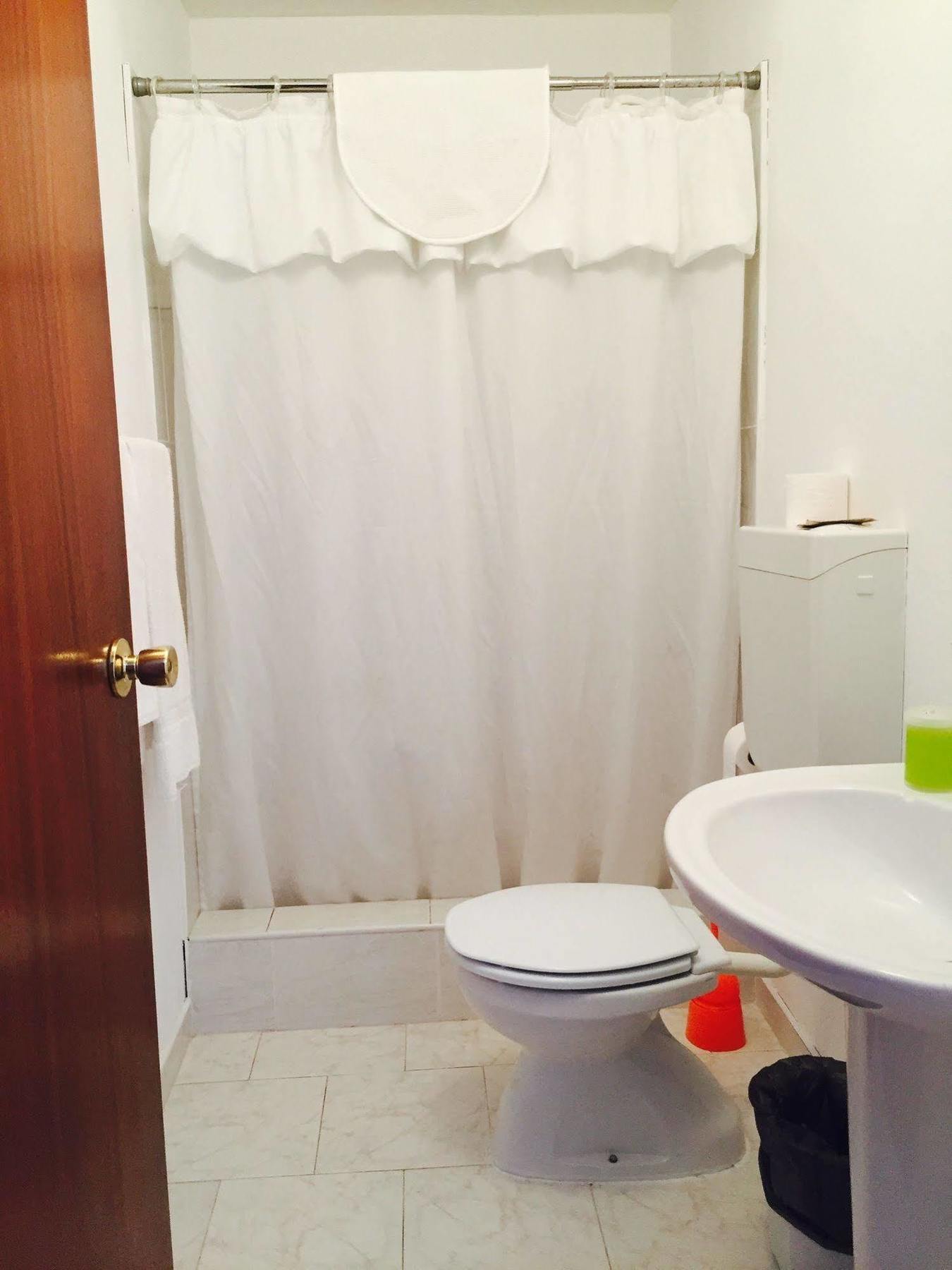 Bed & Breakfast Residencias Varadouro *