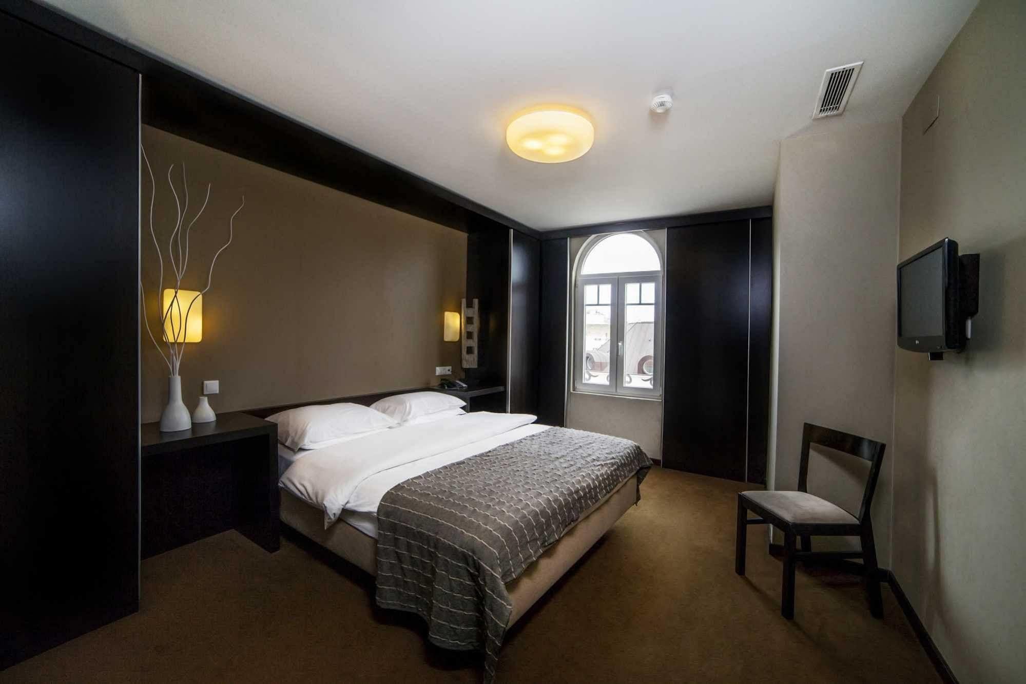 Expo Astoria Hotel