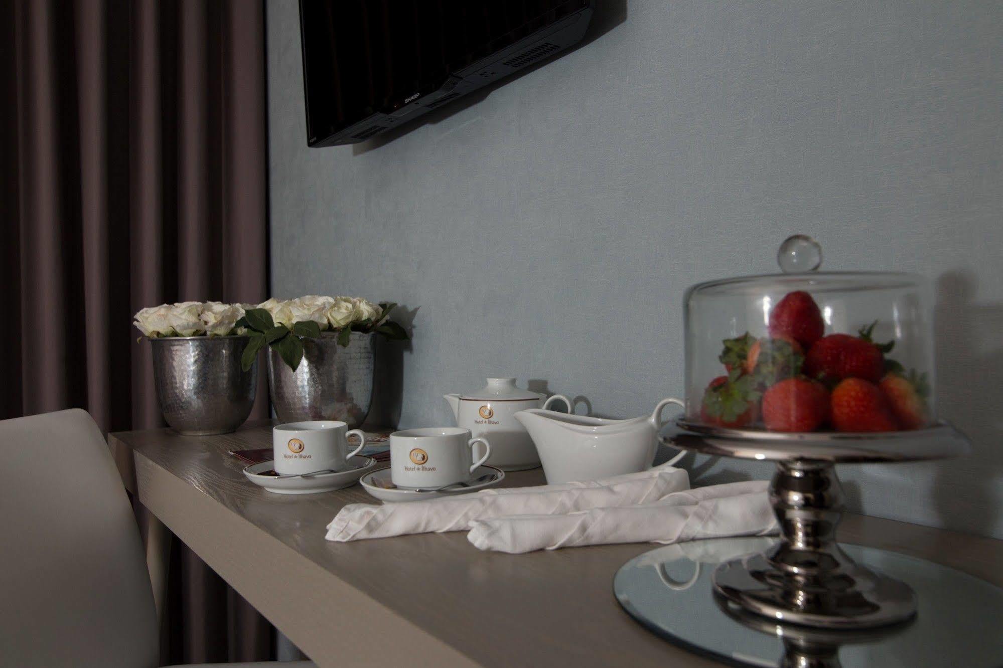 Hotel De Plaza &