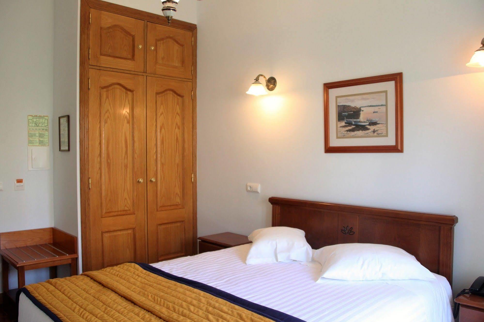 Smart Hotel 2*