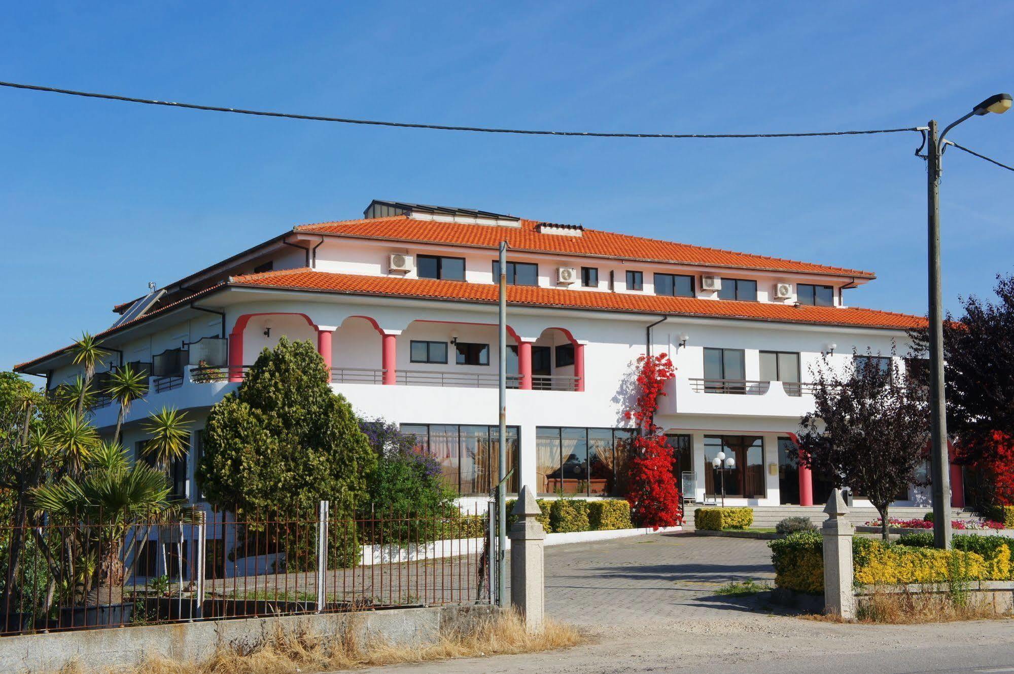 Contriz Hotel