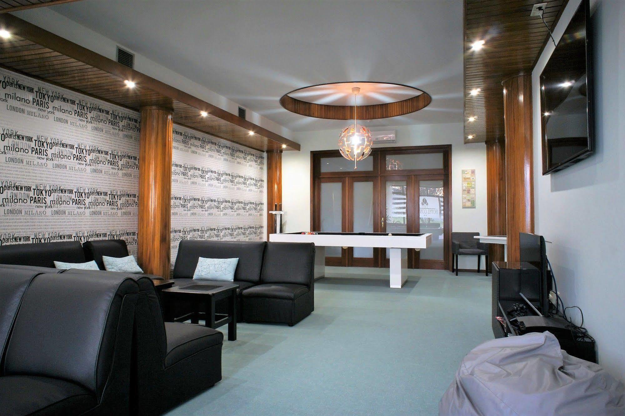 Hotel Contriz 2*