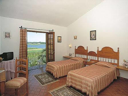 Hotel Quinta Da Lagoa 3*