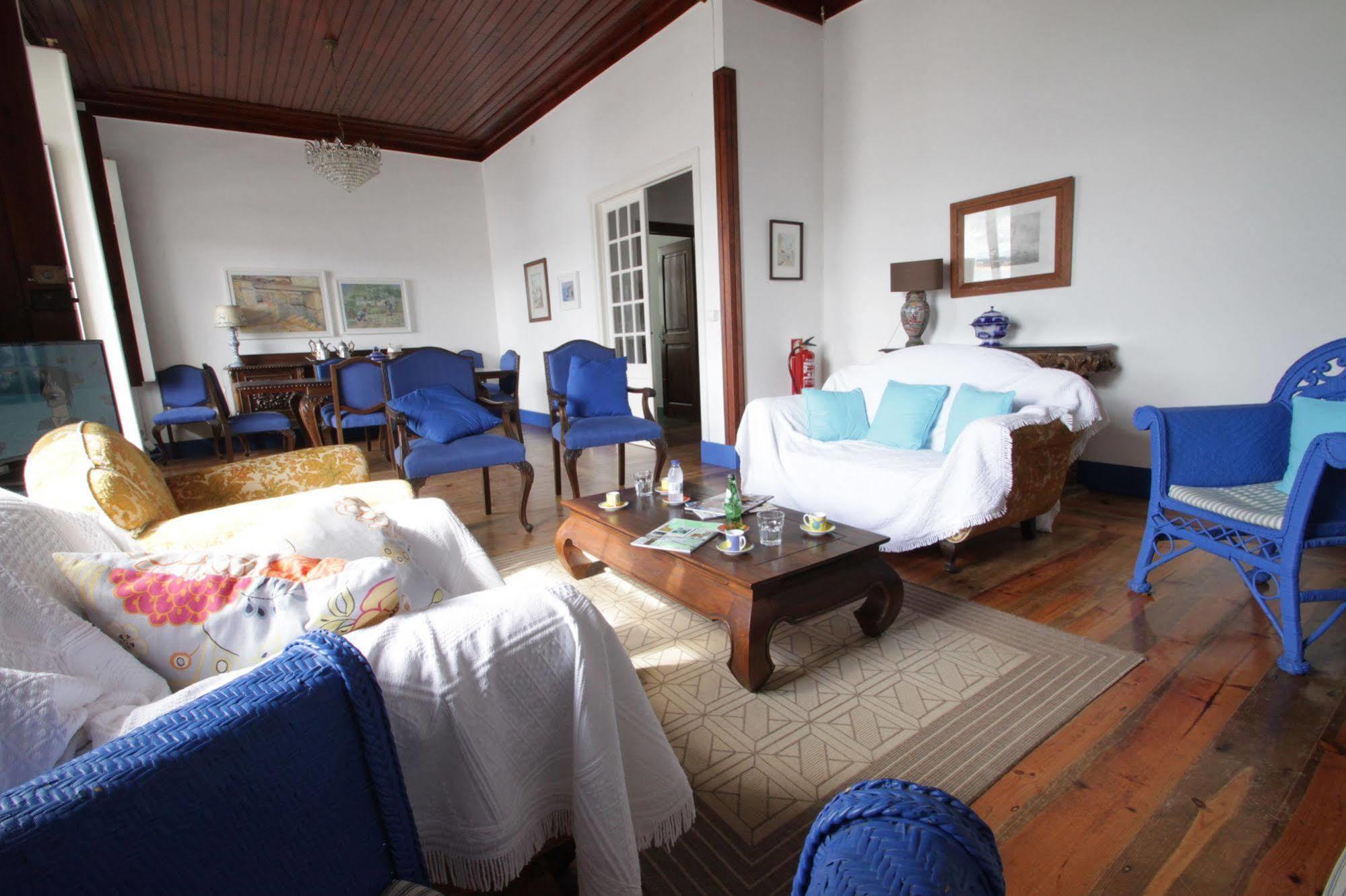 Casa Do Cais De Sao Martinho Do Porto Holiday home Alcobaca