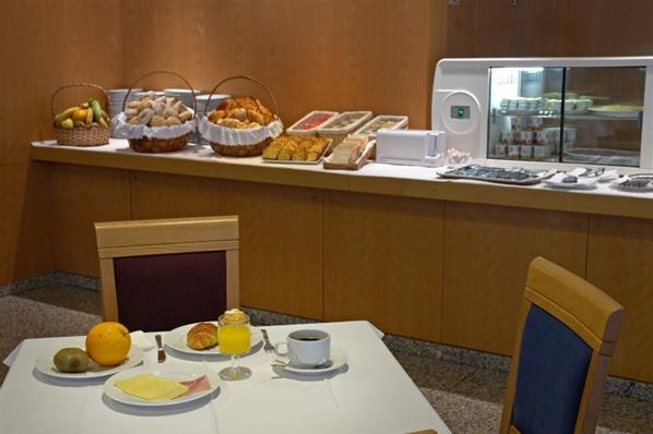 Hotel Caranda Braga