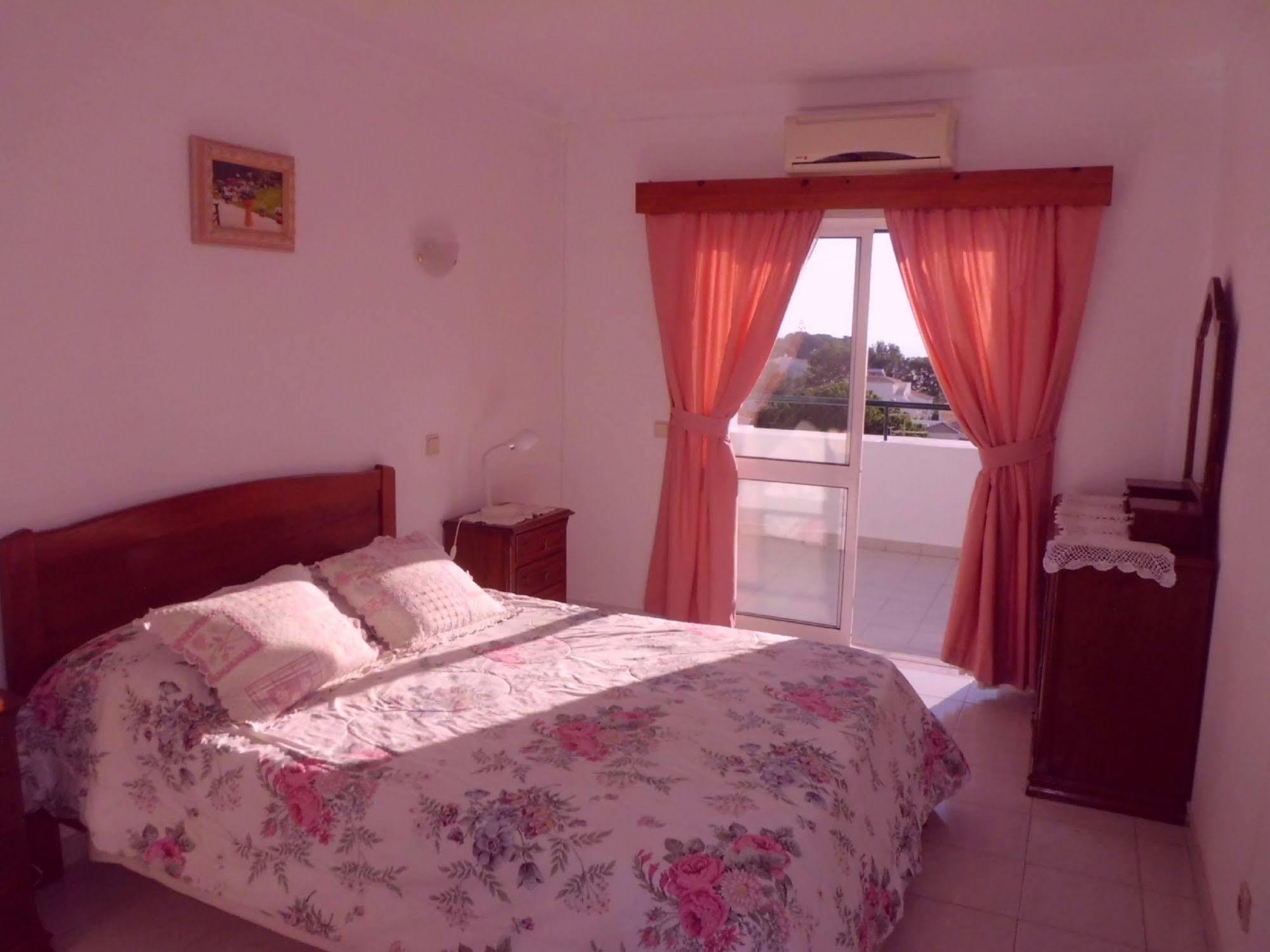 Debimar Apartamento *
