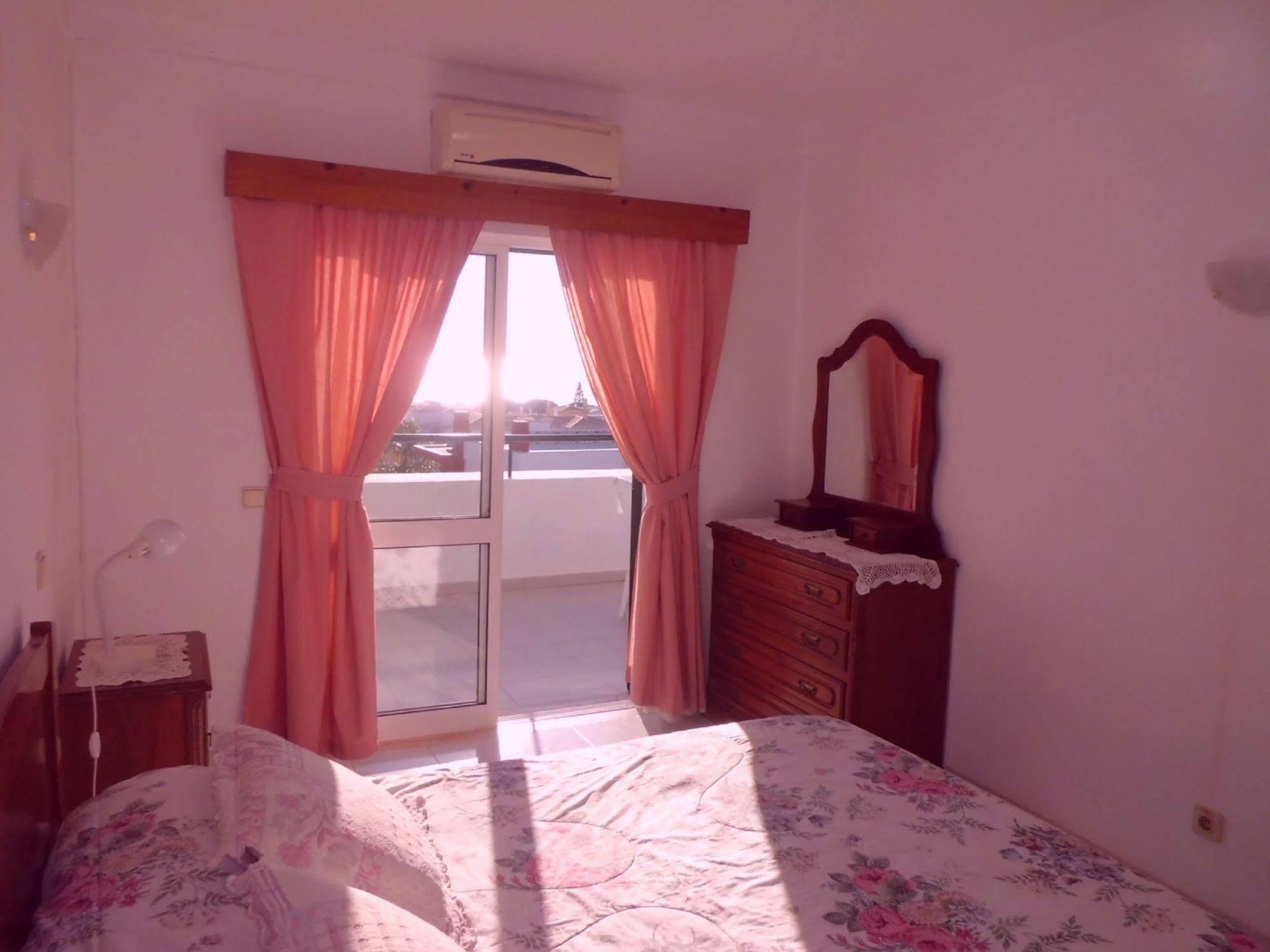 Debimar Apartamento *