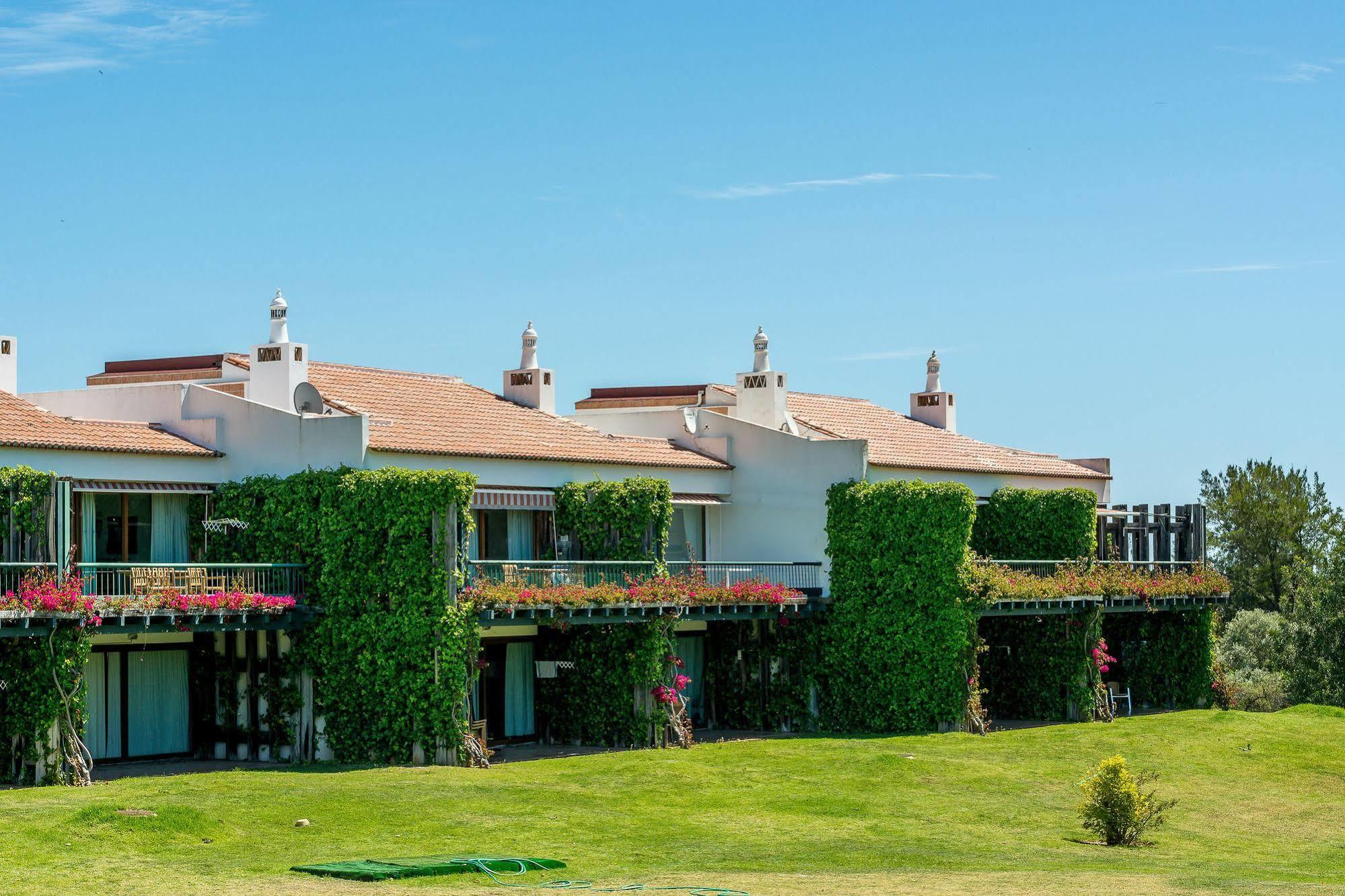 Holiday home Pedras Del Rey *