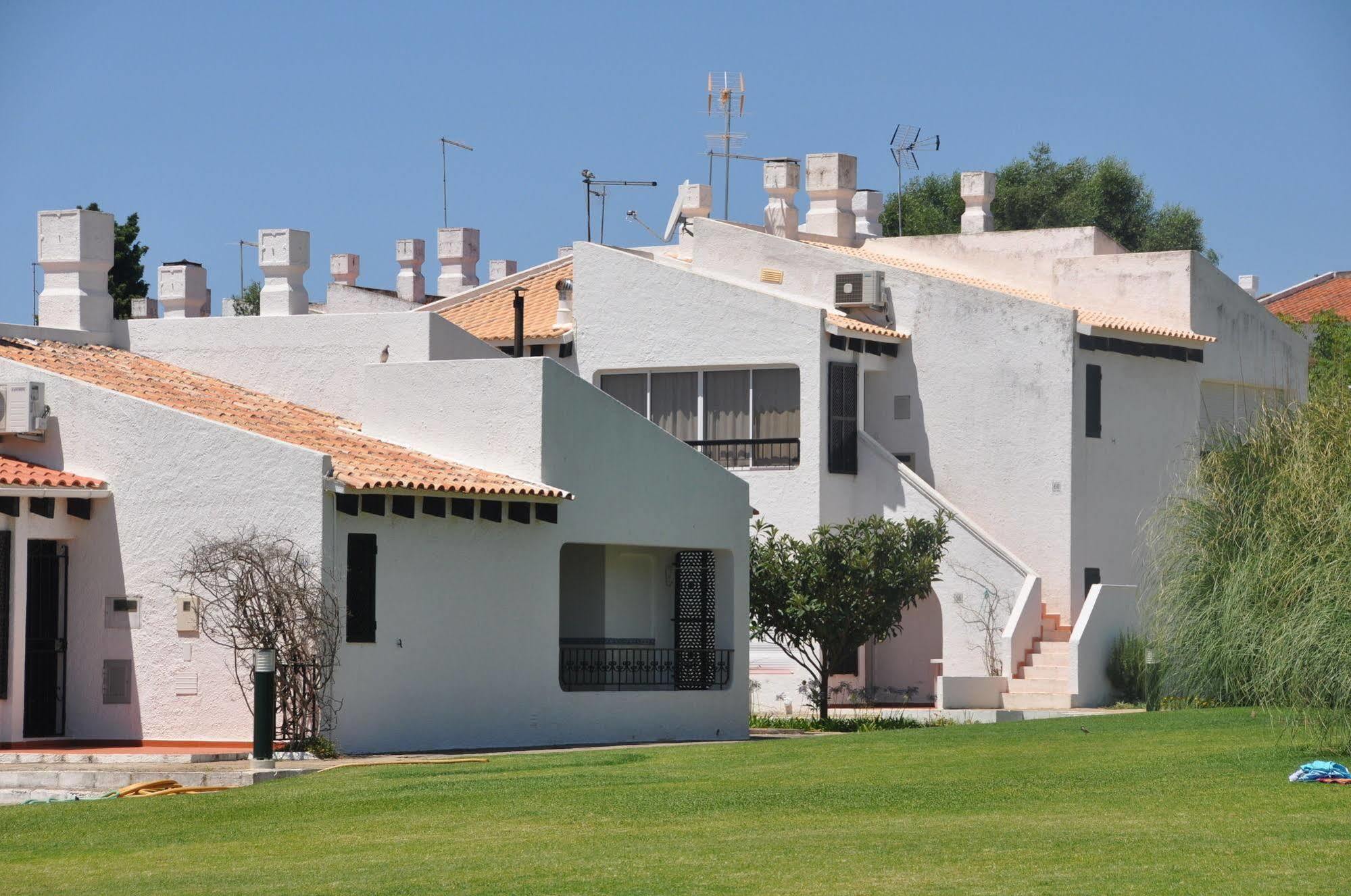 Pedras Del Rey Holiday home