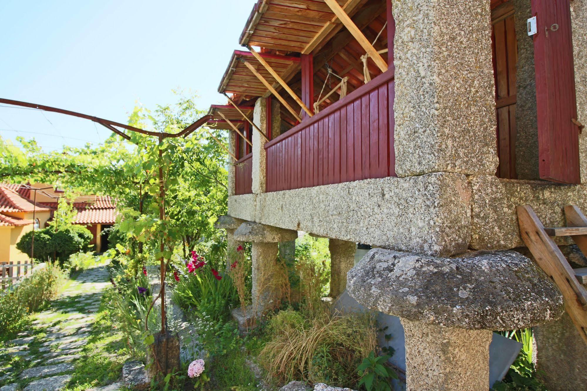 Casa Do Eido - Sustainable Living & Nature Experiences Geres Country house Geres
