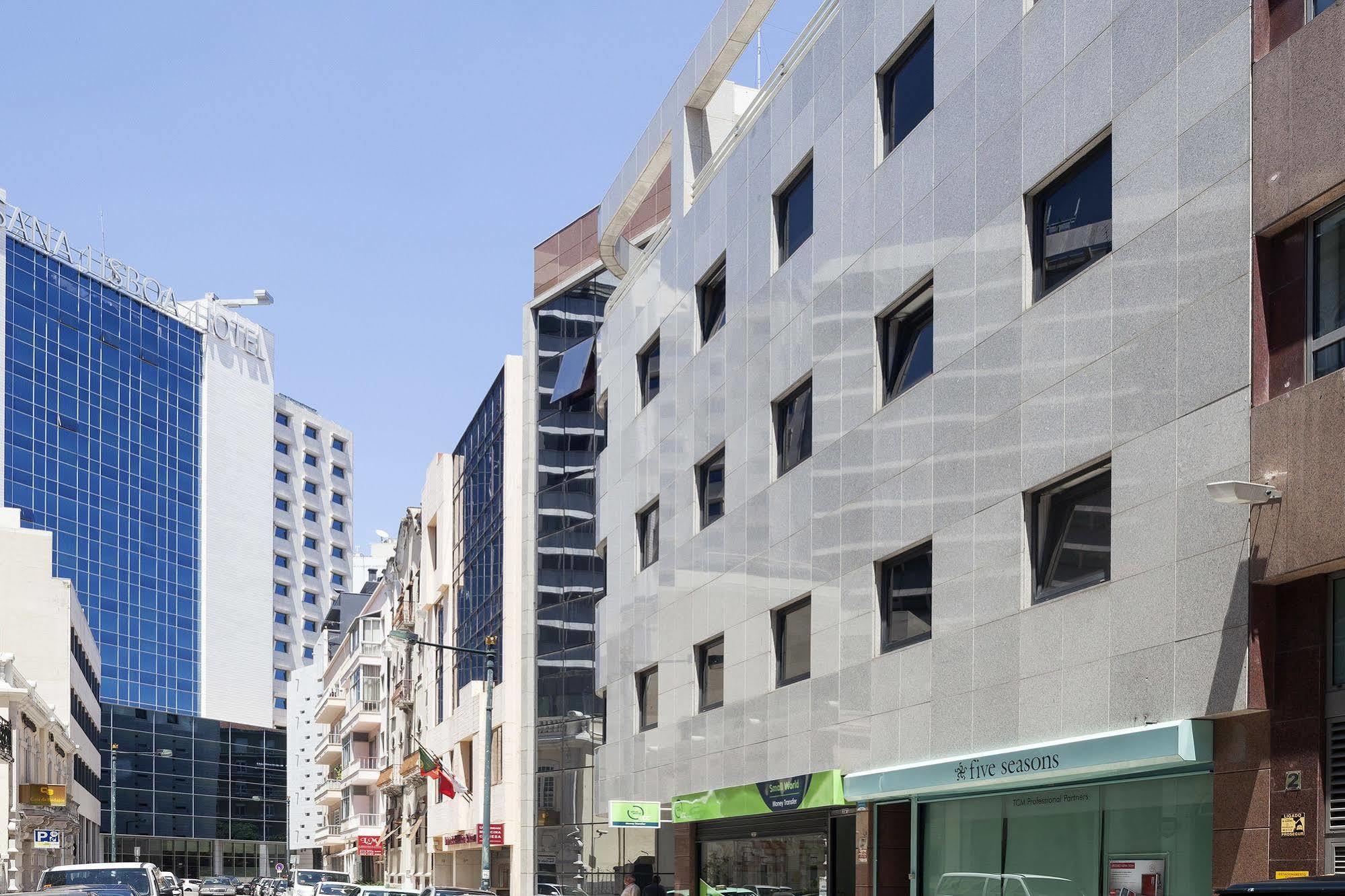 Hotel Hello Marques De Pombal 4*