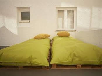 Guest house Naga Laut Surf Villa