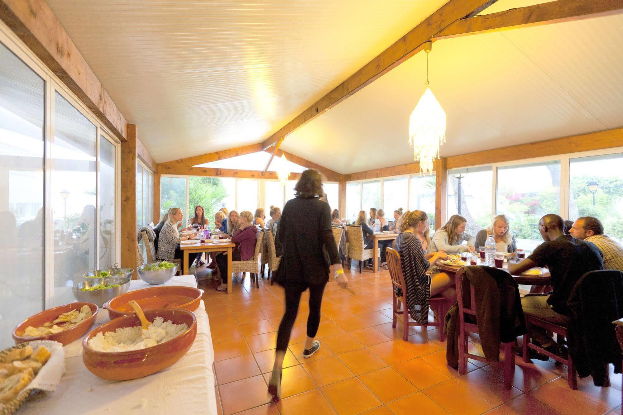 Amar Hostel&suites Gasthuis Ericeira