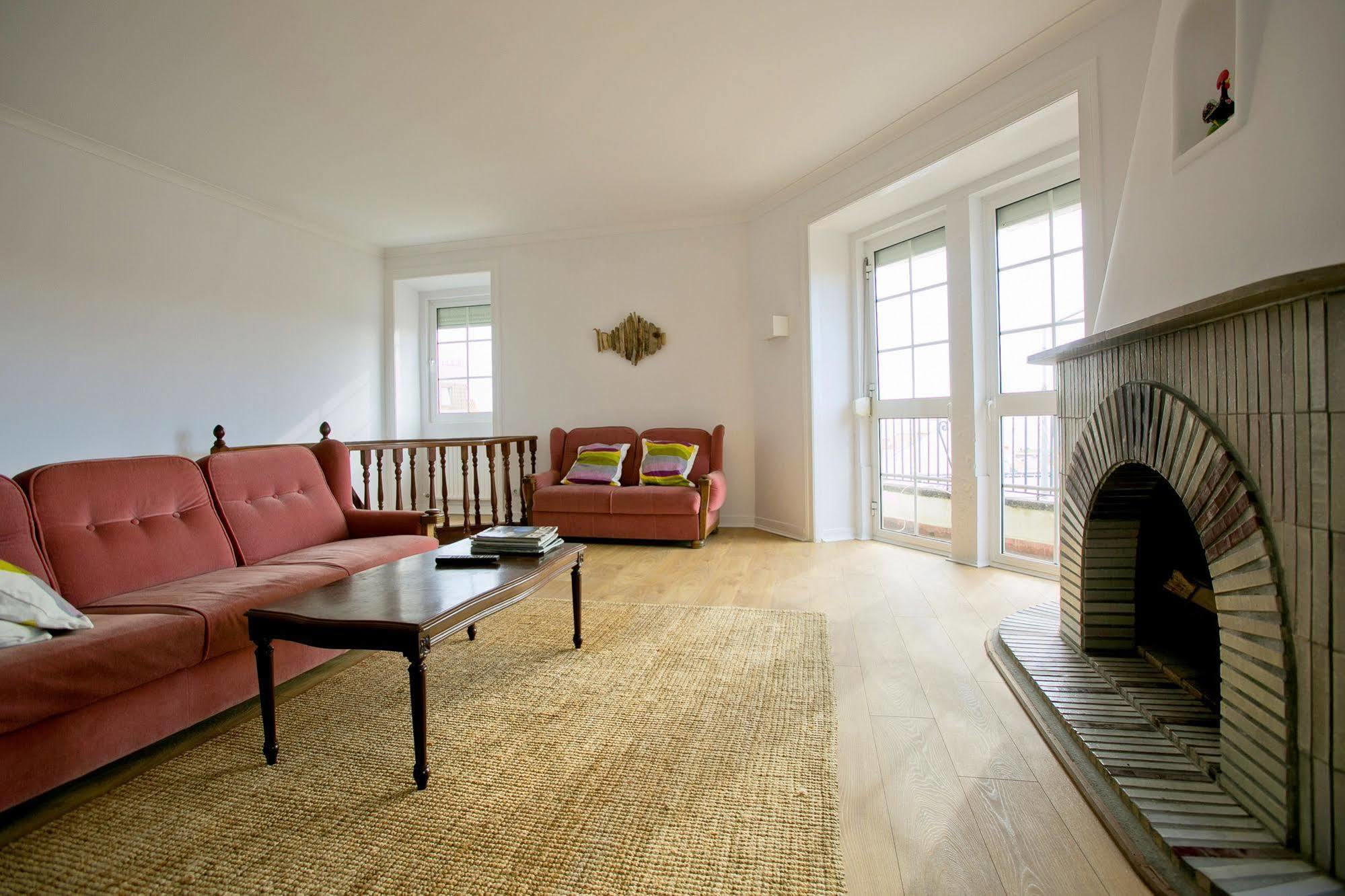 Amar Hostel&suites Ericeira