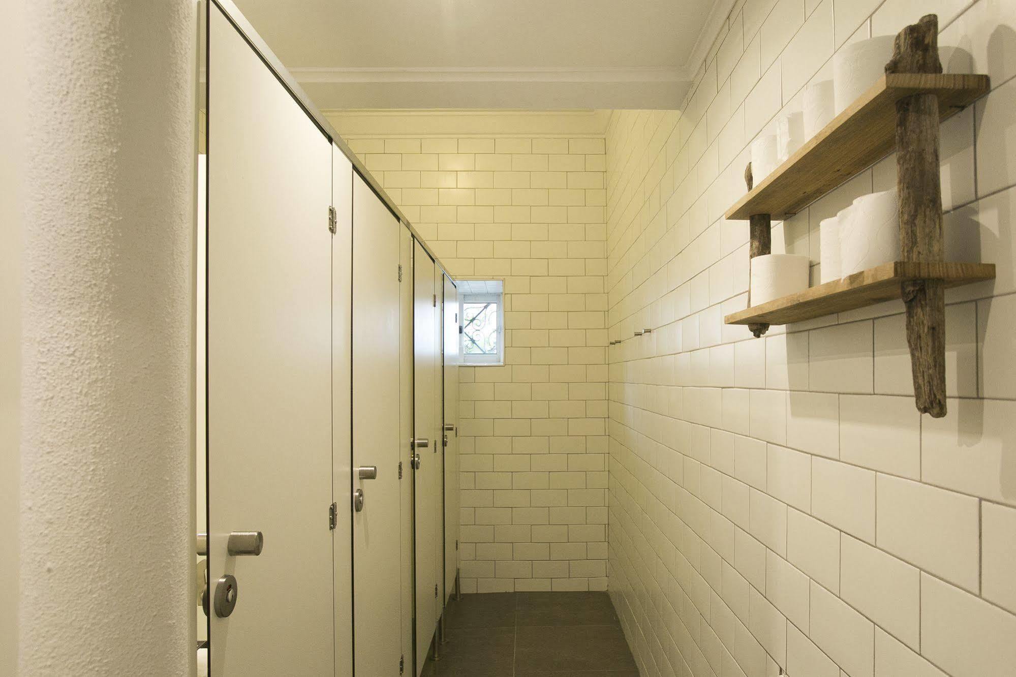 Amar Hostel&suites Ericeira