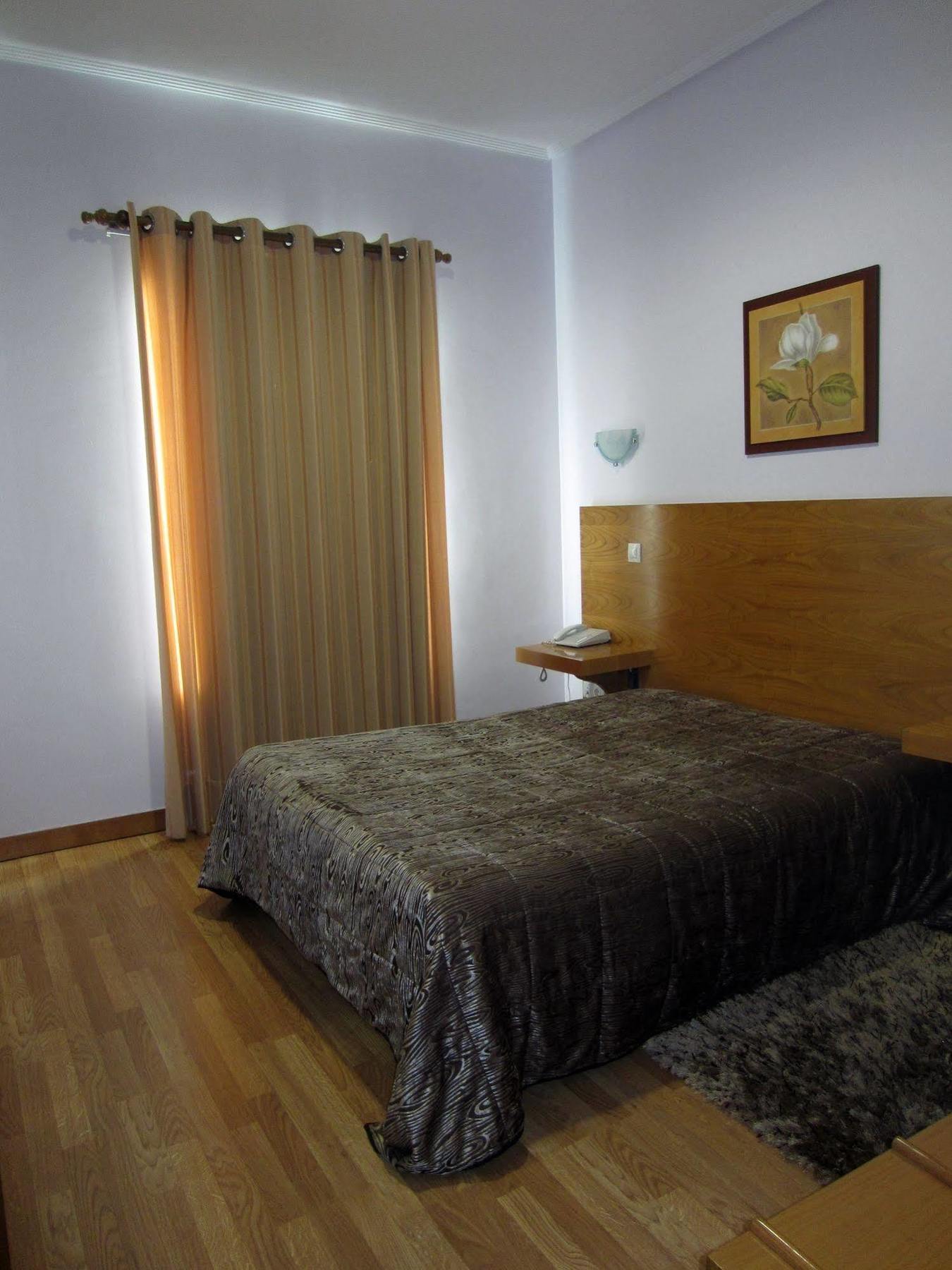 Dom 2* Penafiel