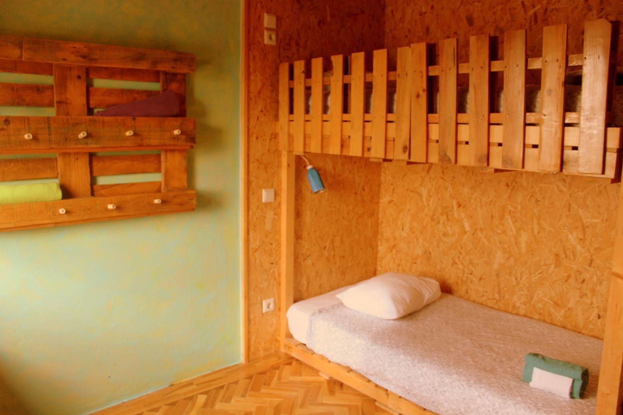 Hostel Eco - Tribo Da *