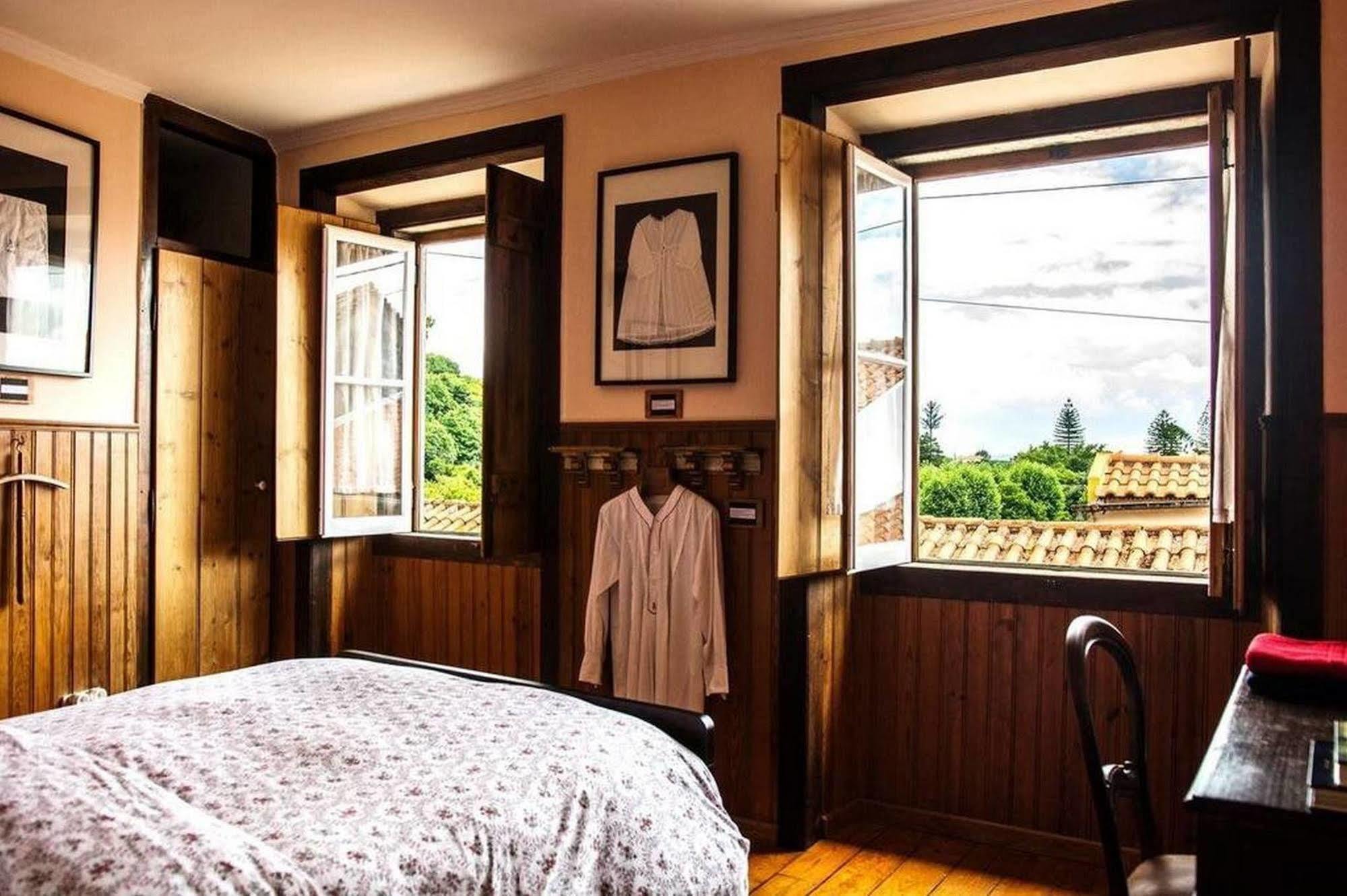 Small Hostel Sintra