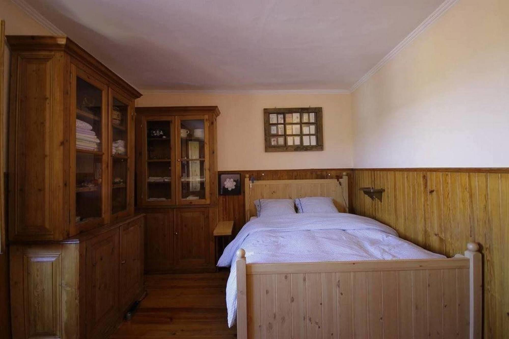 Hostel Small *