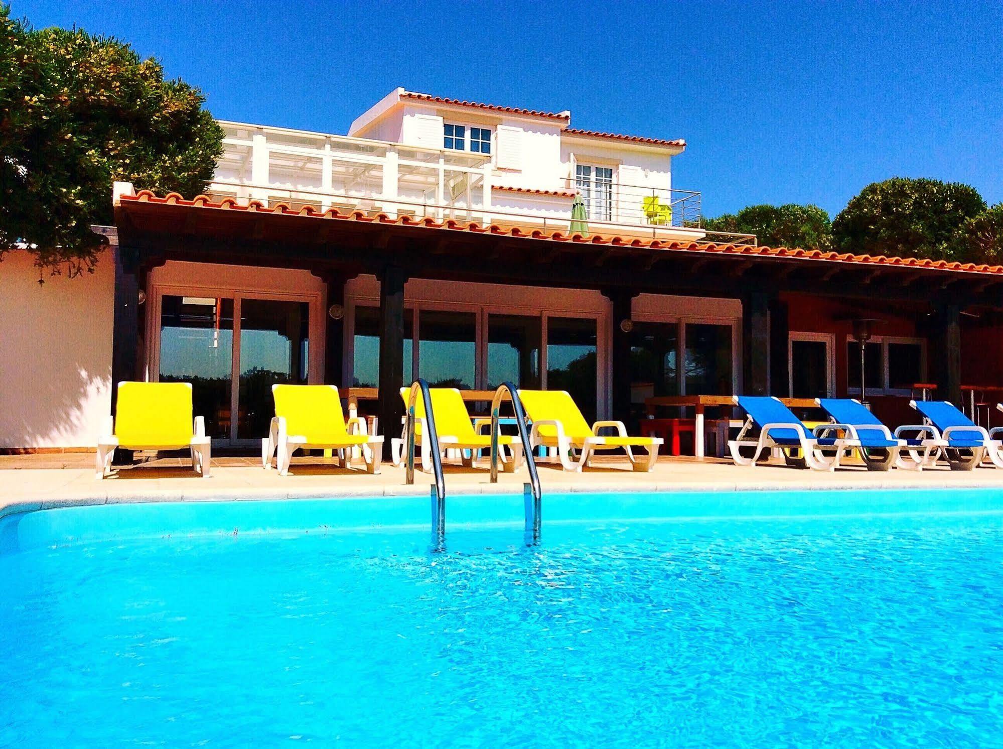 Freesurfcamp & Hostel Baleal