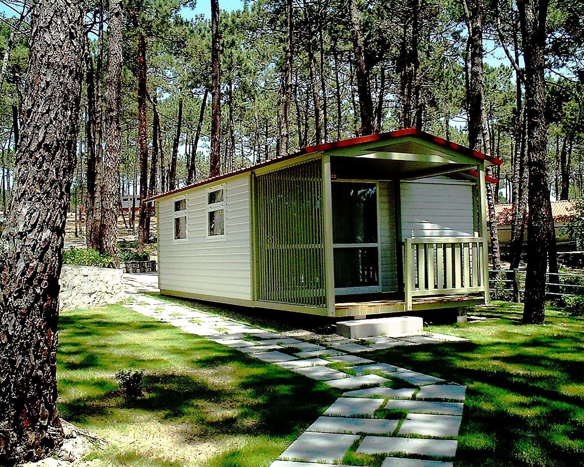 Orbitur Valado Bungalows Caravan Park