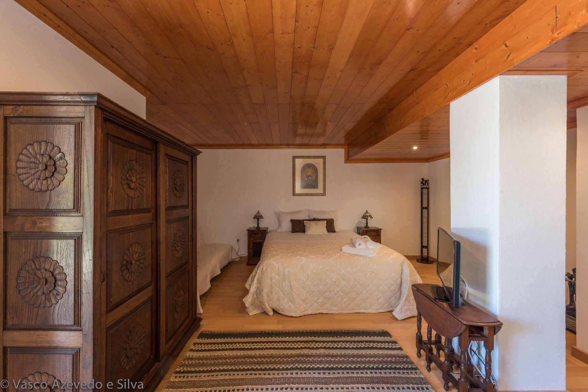 Dos Poetas Bed & Breakfast Sintra