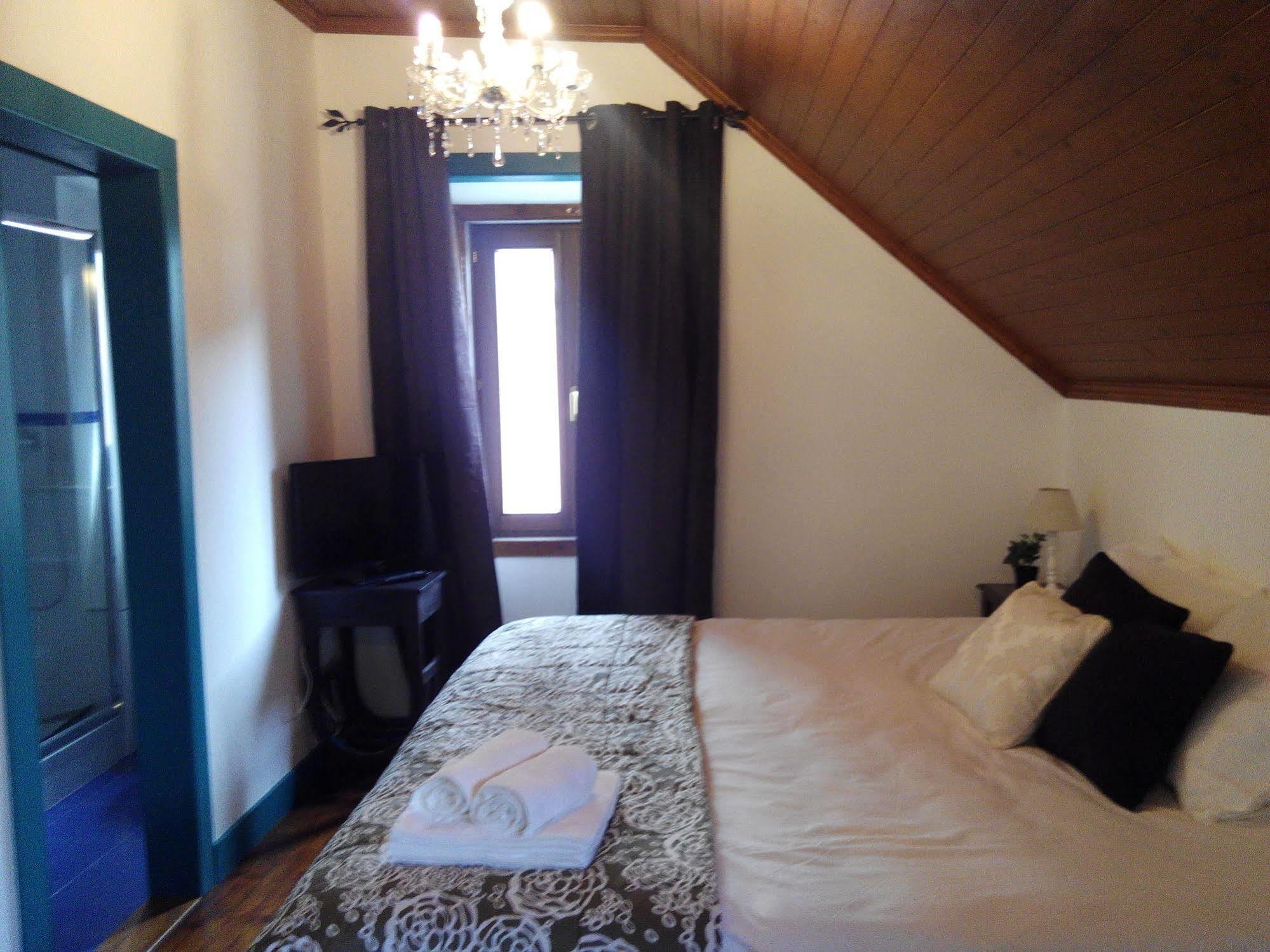 Dos Poetas Bed & Breakfast Sintra