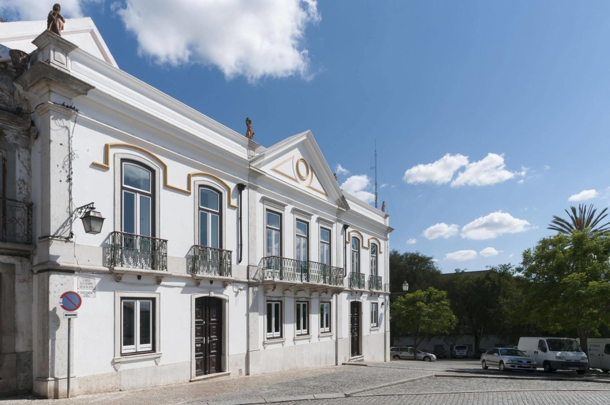 Hotel Palacete da Real Companhia do Cacau - Royal Cocoa Company Palace Montemor-o-Novo