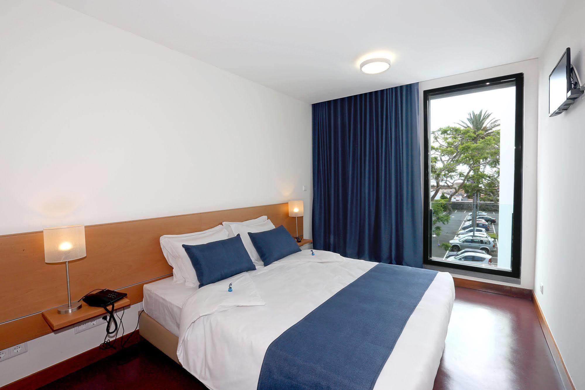 & Go By Lince Hotel