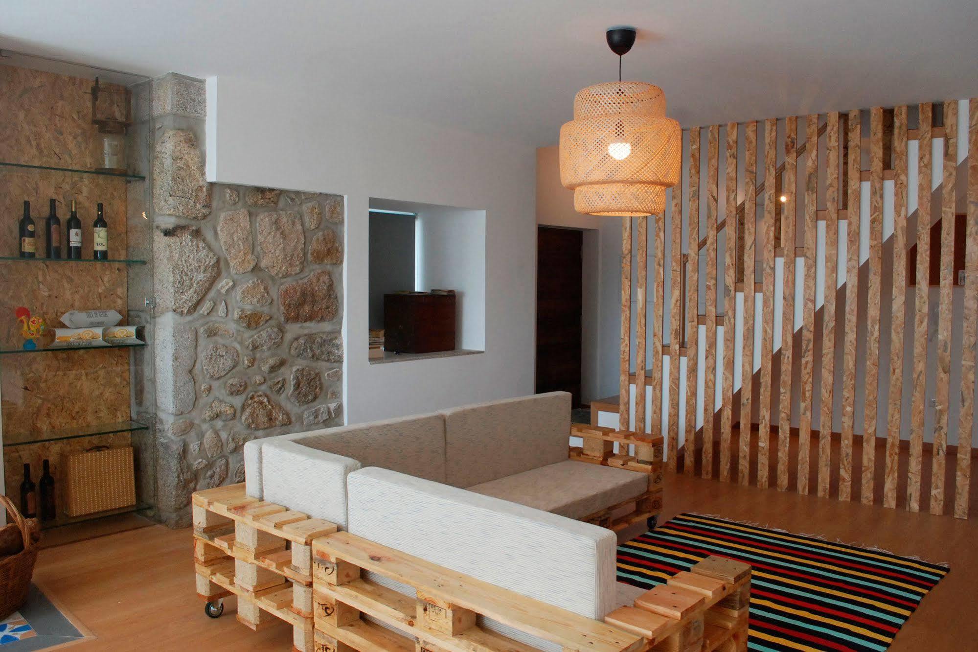 Pensión Esposendeguesthouse