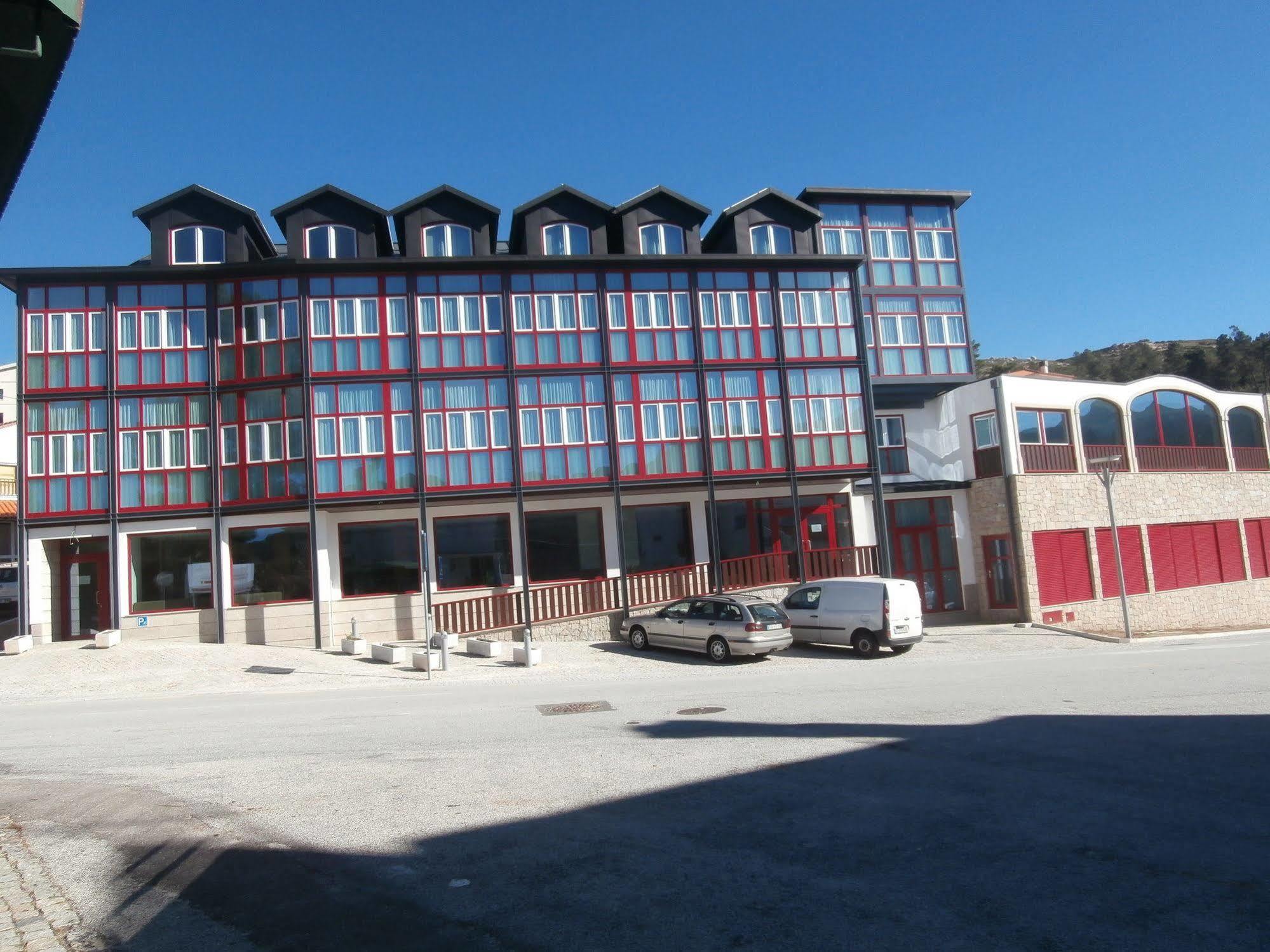 Hotel Abrigo Da Montanha Rural 4*