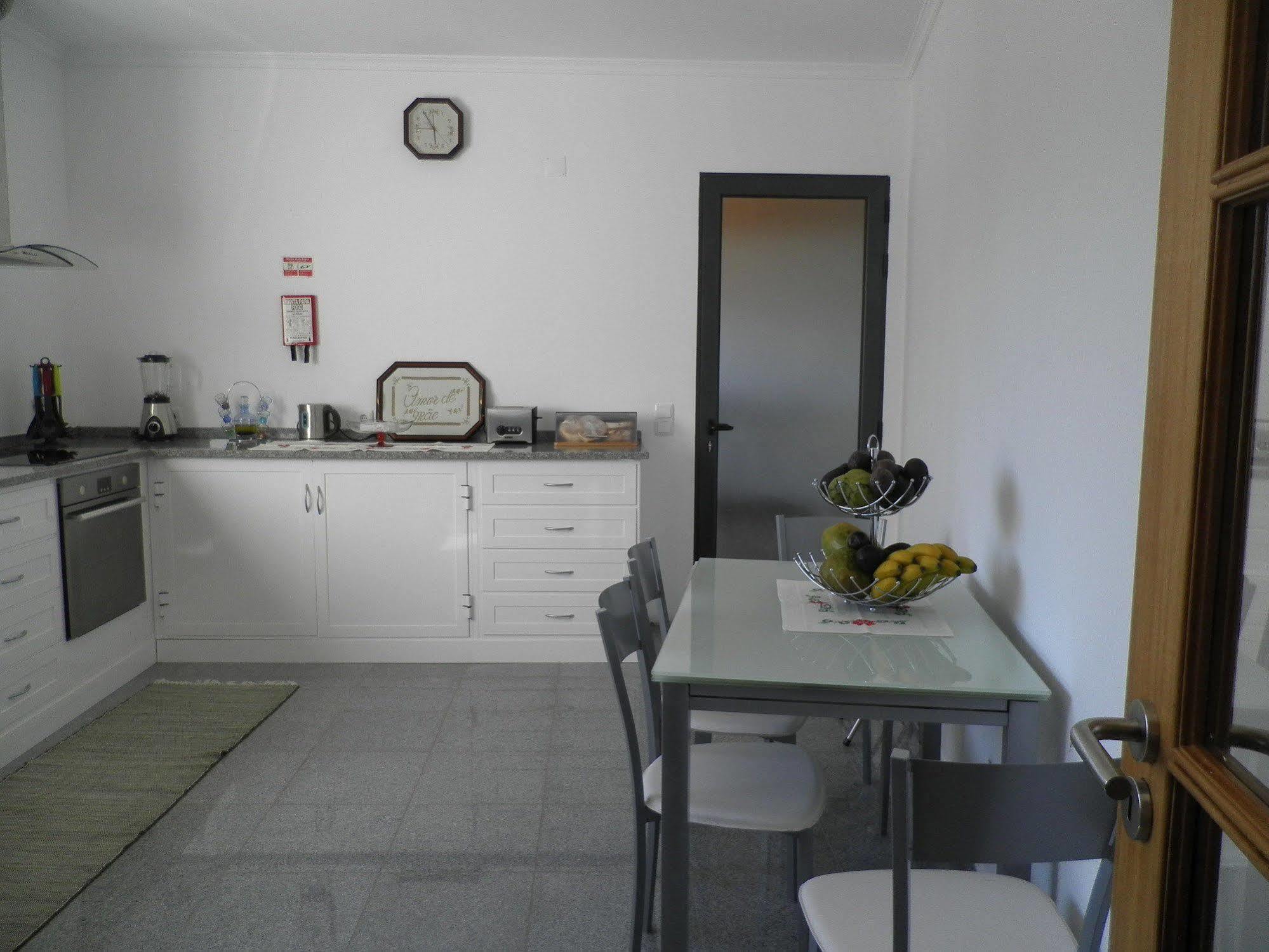Luz - Family House Vacations- Large Private Outdoor Area Villa
