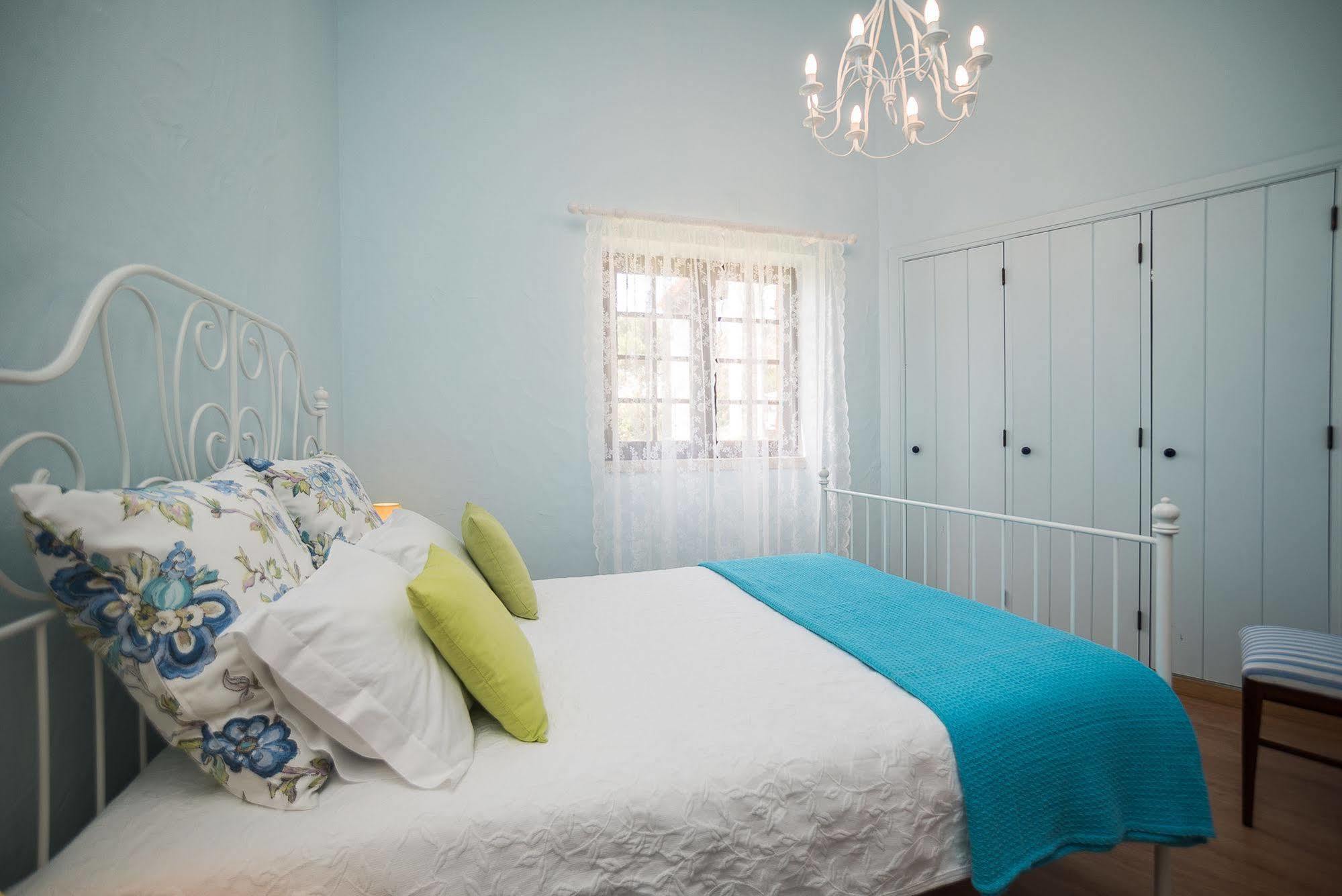 Surf By Laneez Hostel Ericeira