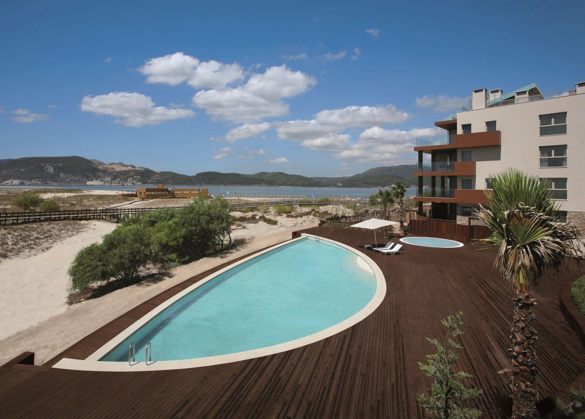 By The Editory - Hotel Troia