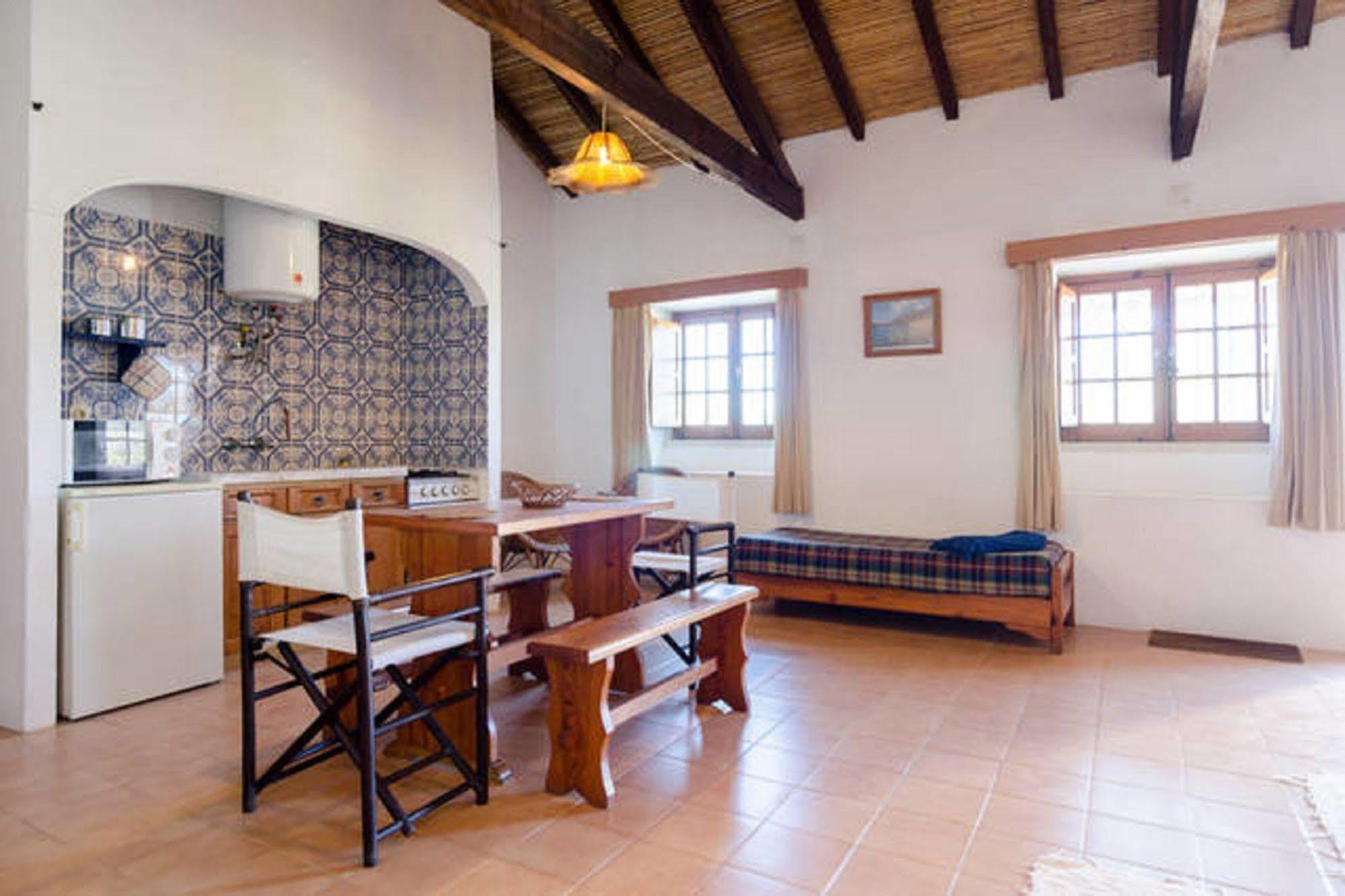 Country house Quinta Do Lagar - By Portugalferias *