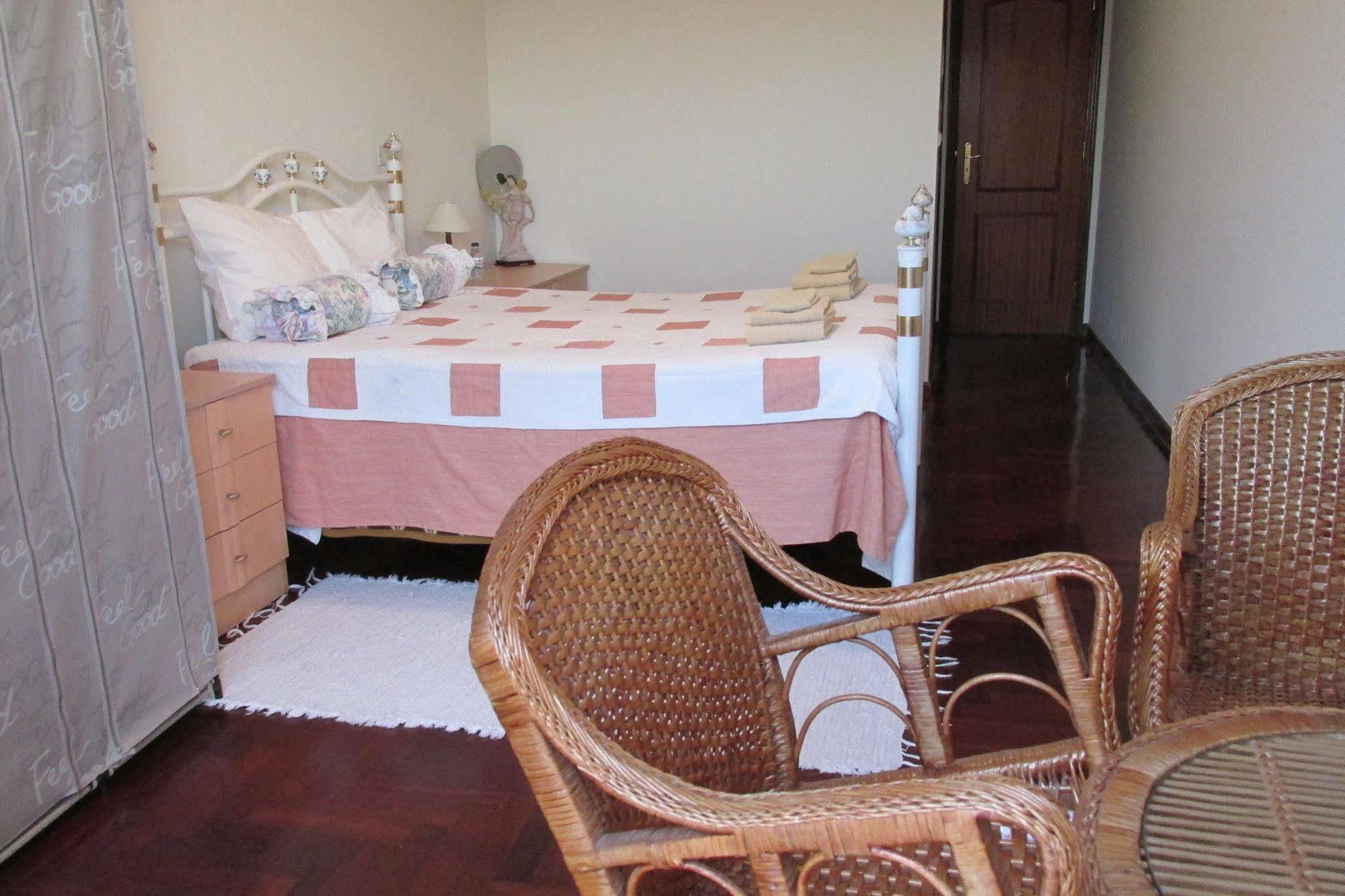 Marialva Park Homestay Seixal (Setubal)