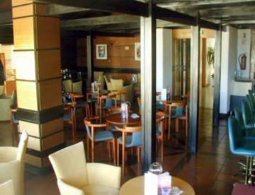 Hotel Baia Cristal &