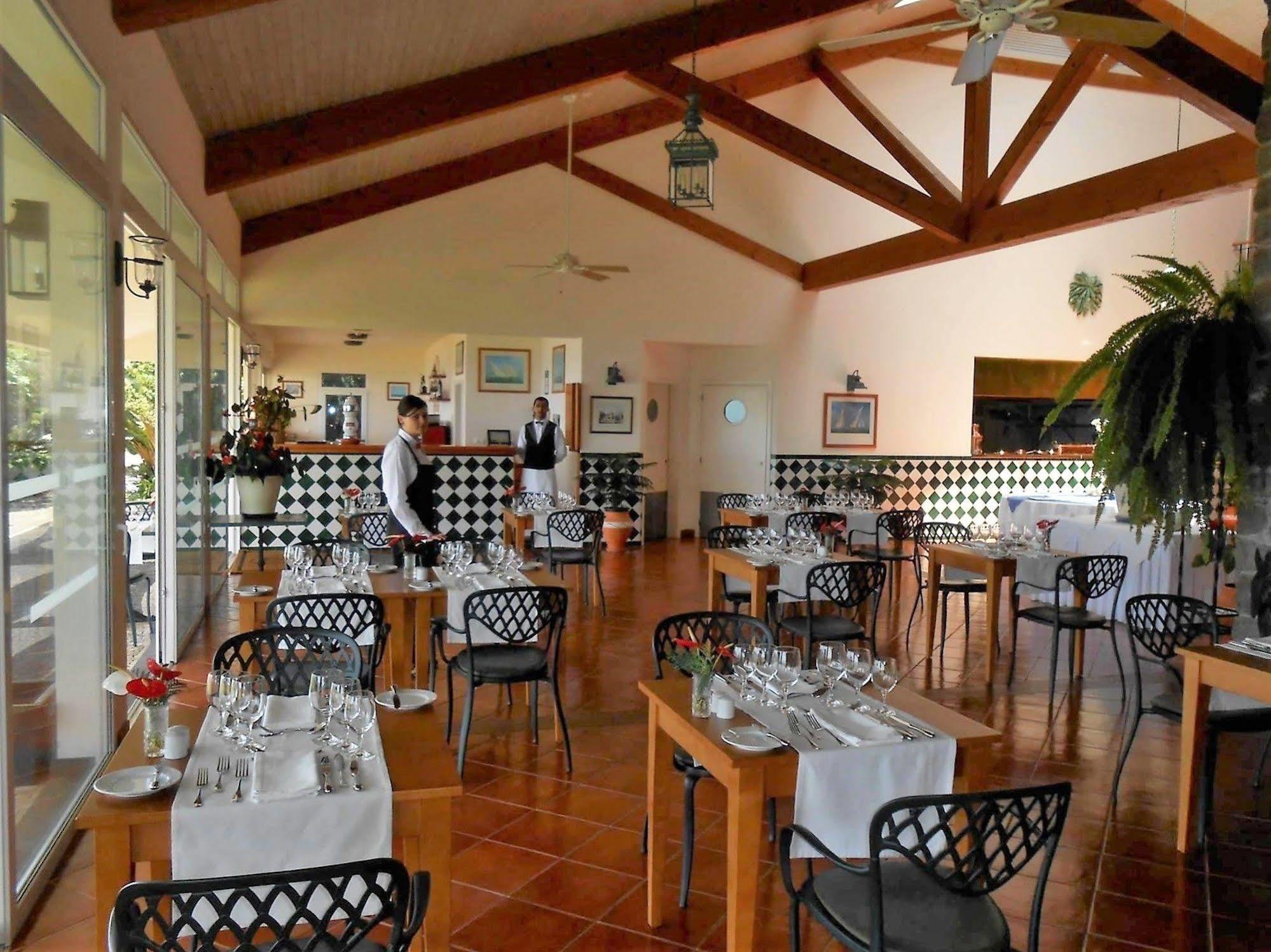 Albatroz & Yacht Club Hotel 5*
