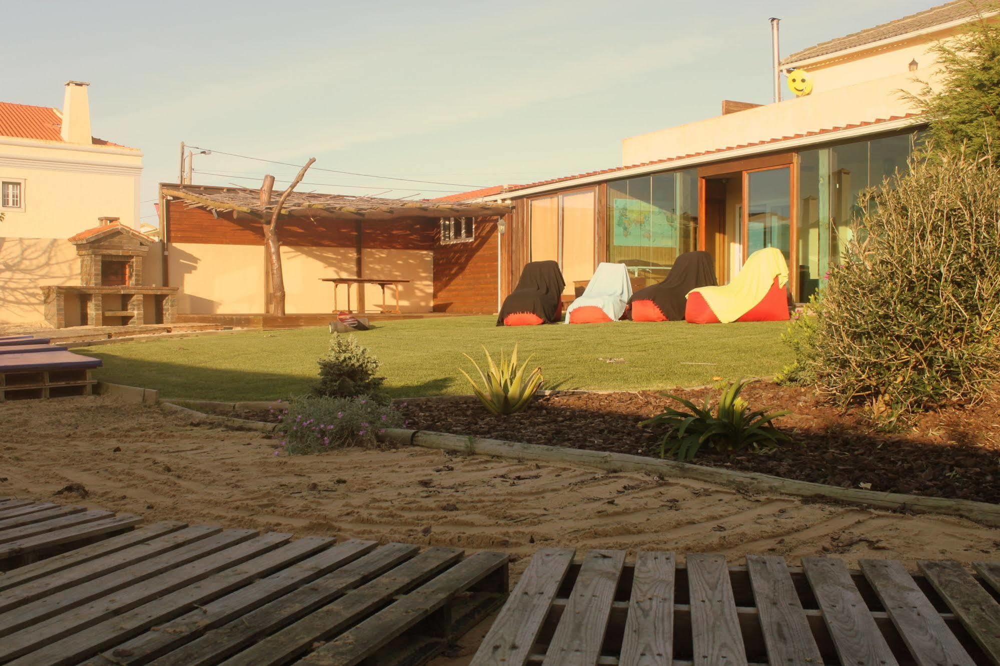 Tribo Da Praia - Almagreira Surf