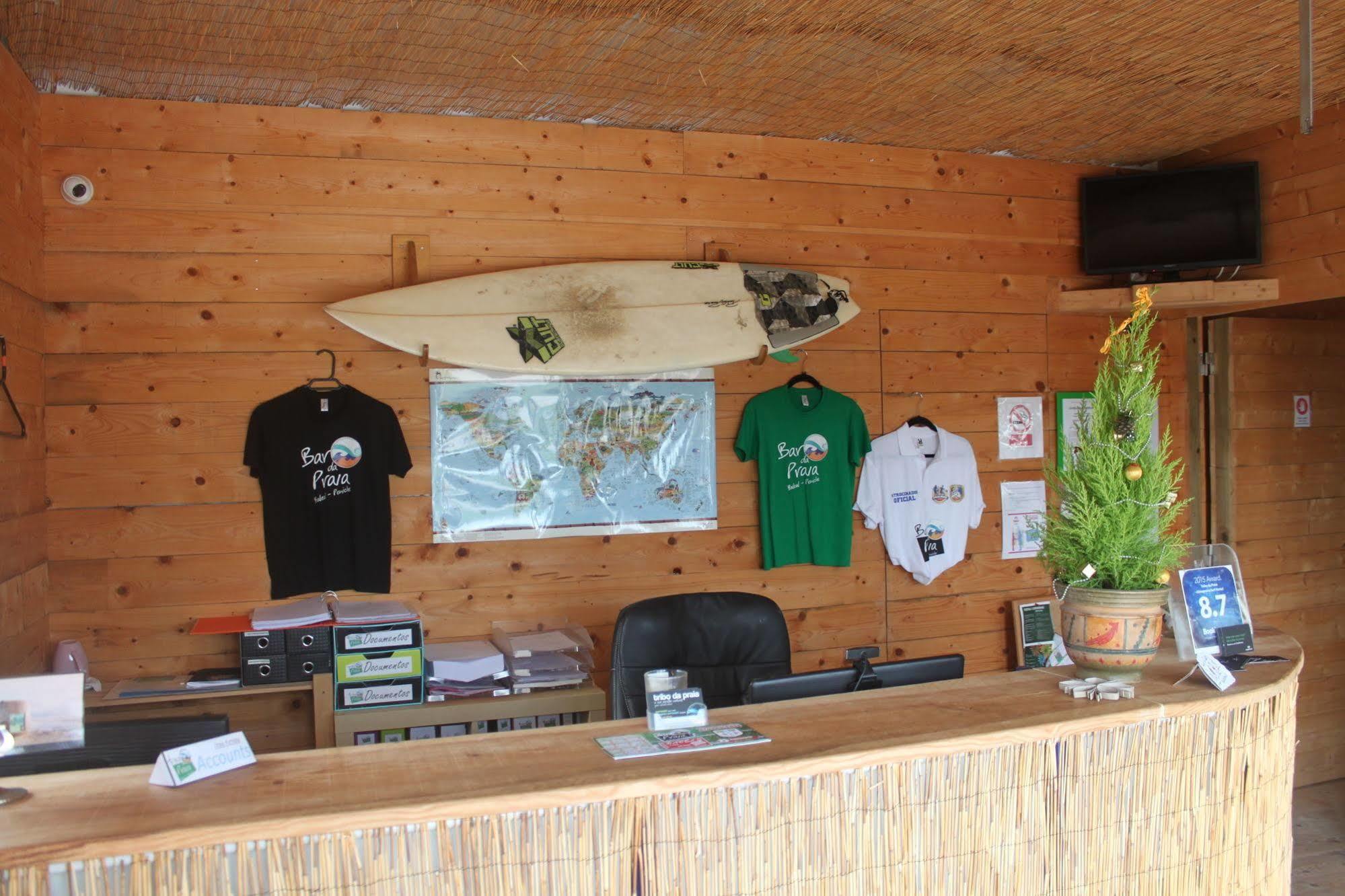 Tribo Da Praia - Almagreira Surf Hostel *